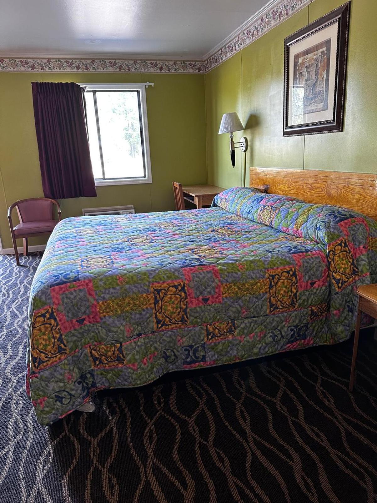 Park inn motel photo 4