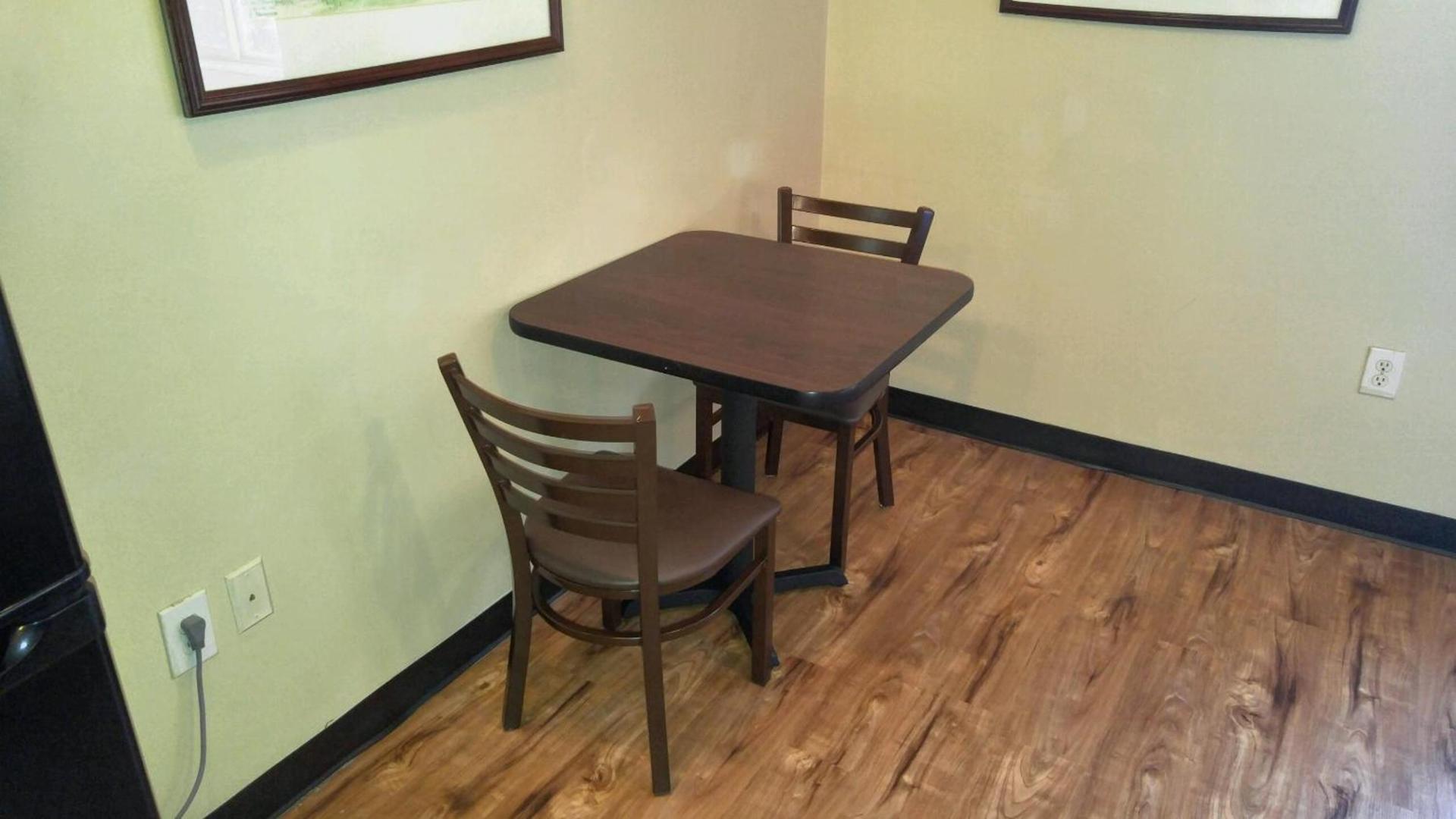 Suburban Studios near University of North Carolina-Charlotte photo 16