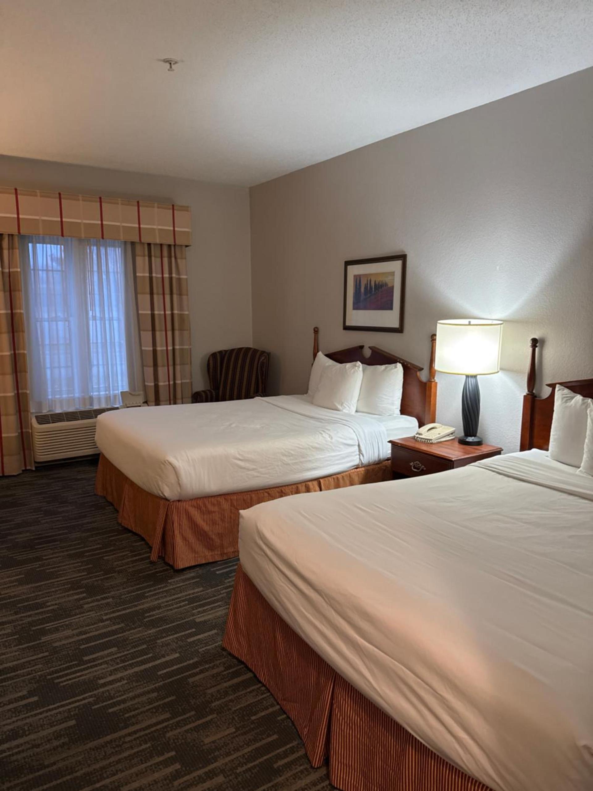 Country Inn & Suites by Radisson, Elgin, IL photo 24