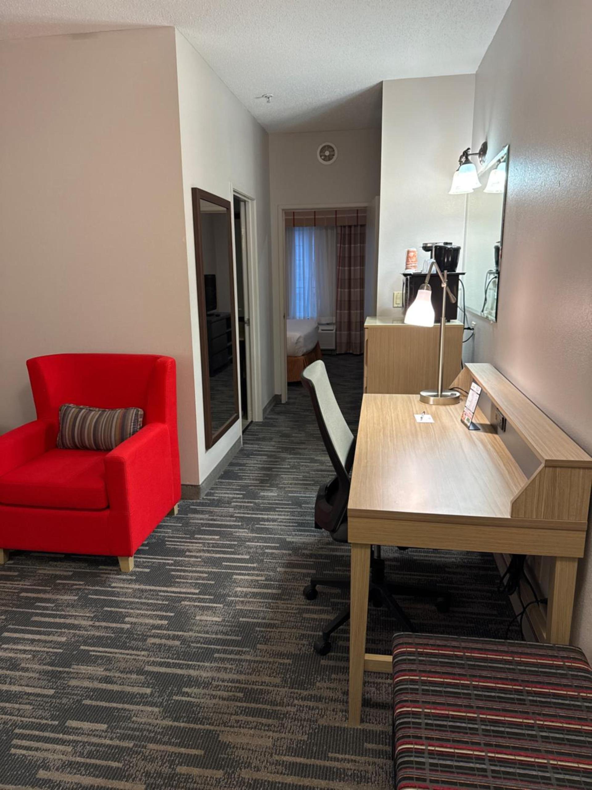 Country Inn & Suites by Radisson, Elgin, IL photo 27