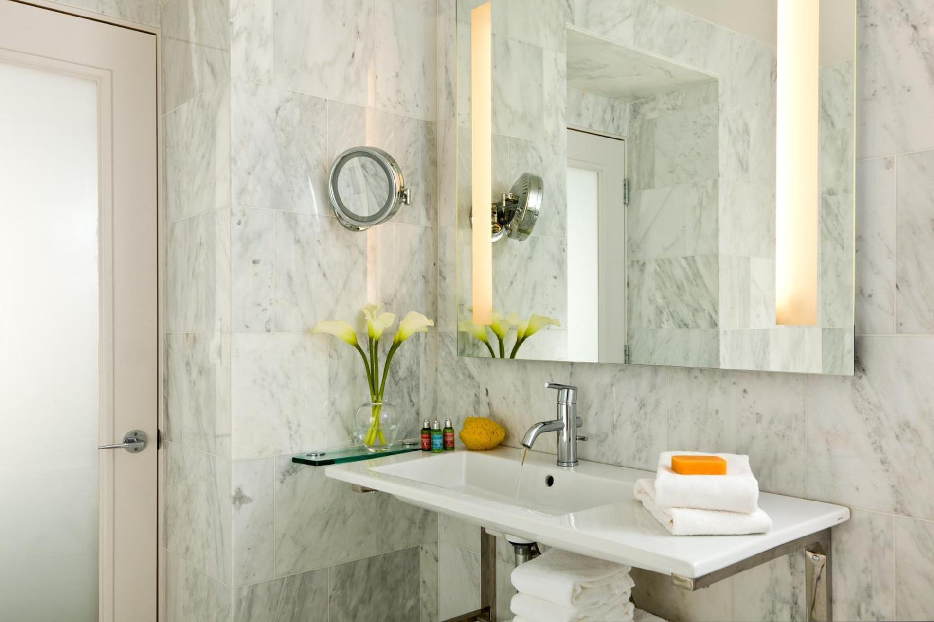 Chestnut Hill Hotel photo 22