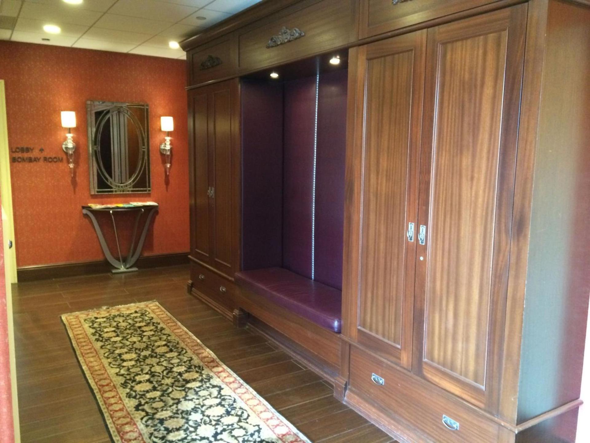 Chestnut Hill Hotel photo 37
