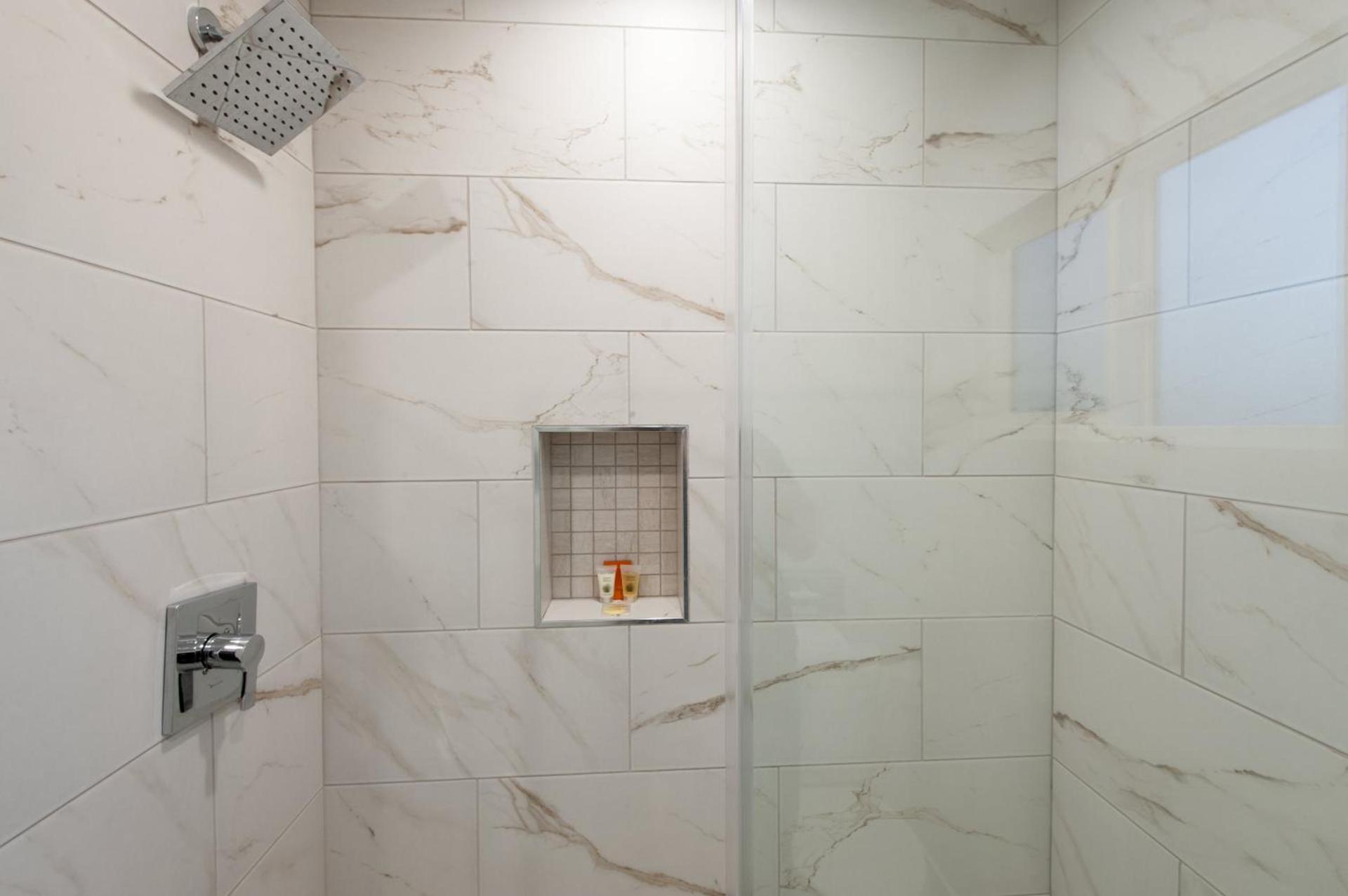 Studio City Court Yard Hotel photo 44
