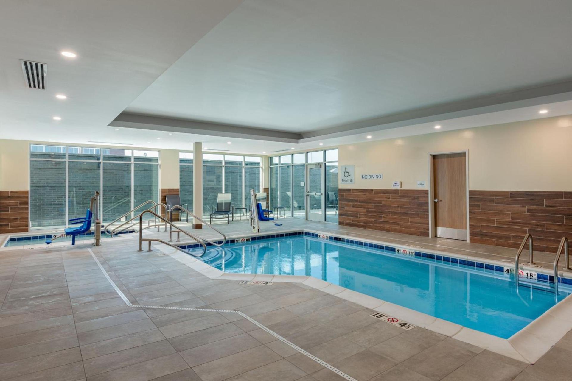 Fairfield by Marriott Inn & Suites Omaha at MH Landing photo 32