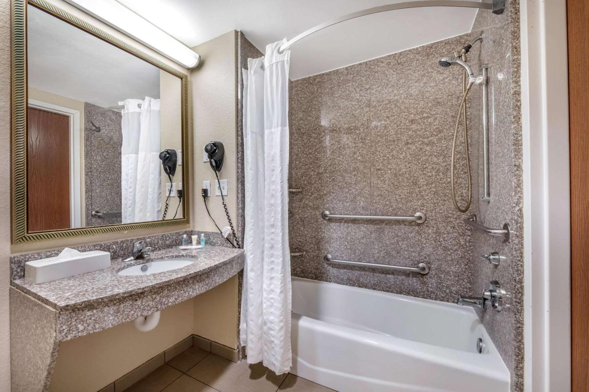 Comfort Suites Ocala North photo 7