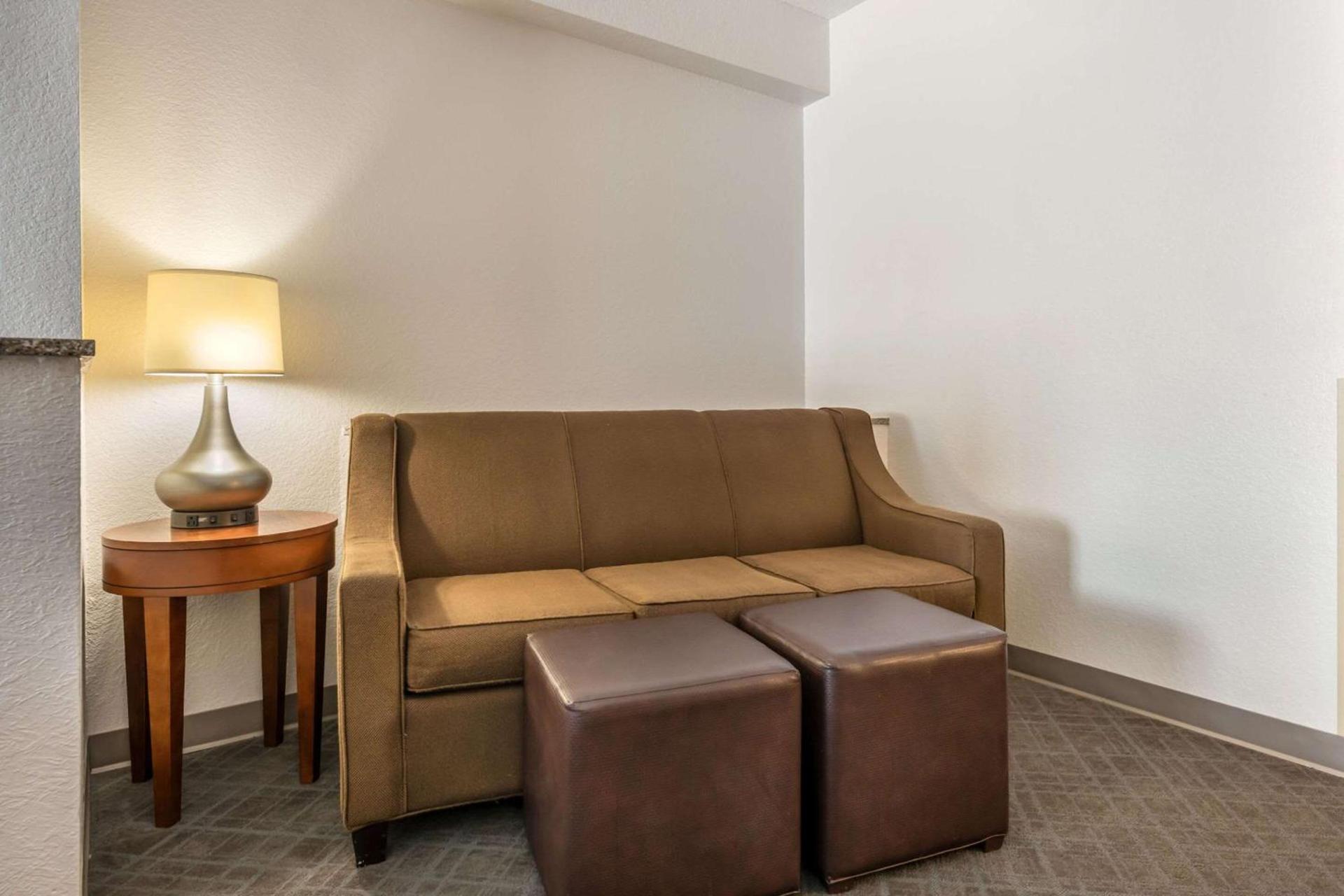 Comfort Suites Ocala North photo 13