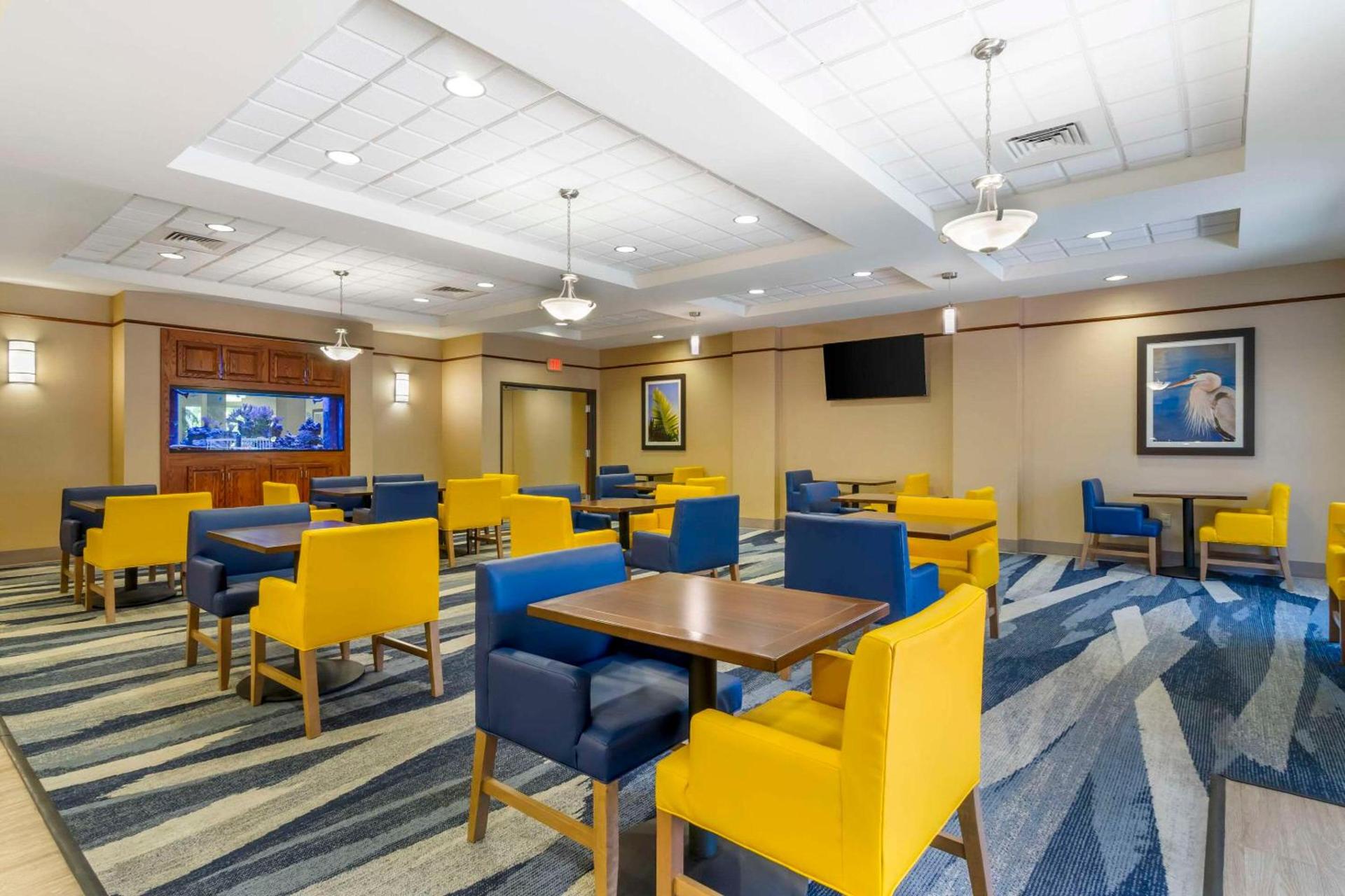 Comfort Suites Sarasota-Siesta Key photo 28