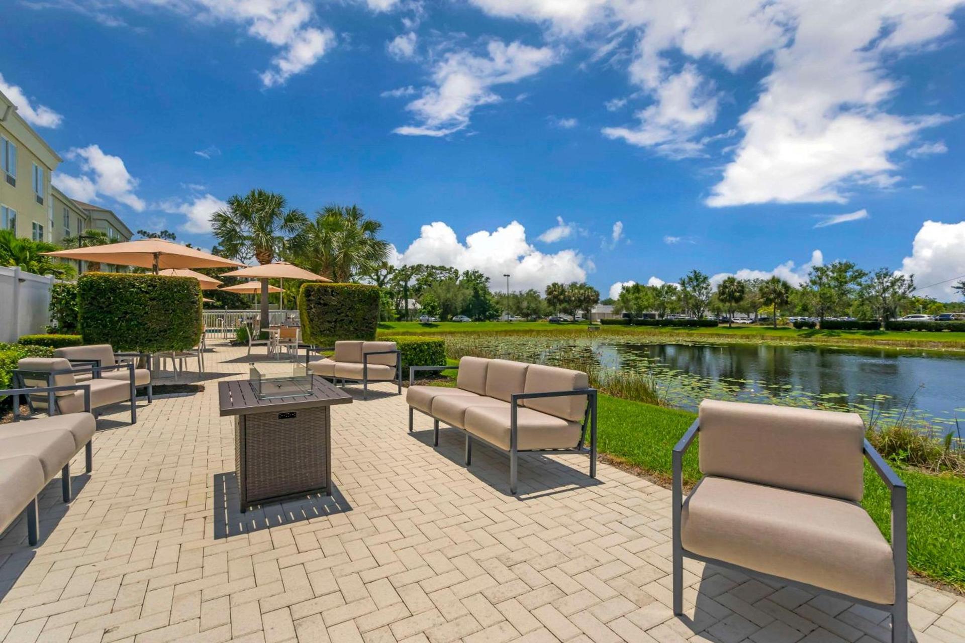 Comfort Suites Sarasota-Siesta Key photo 30