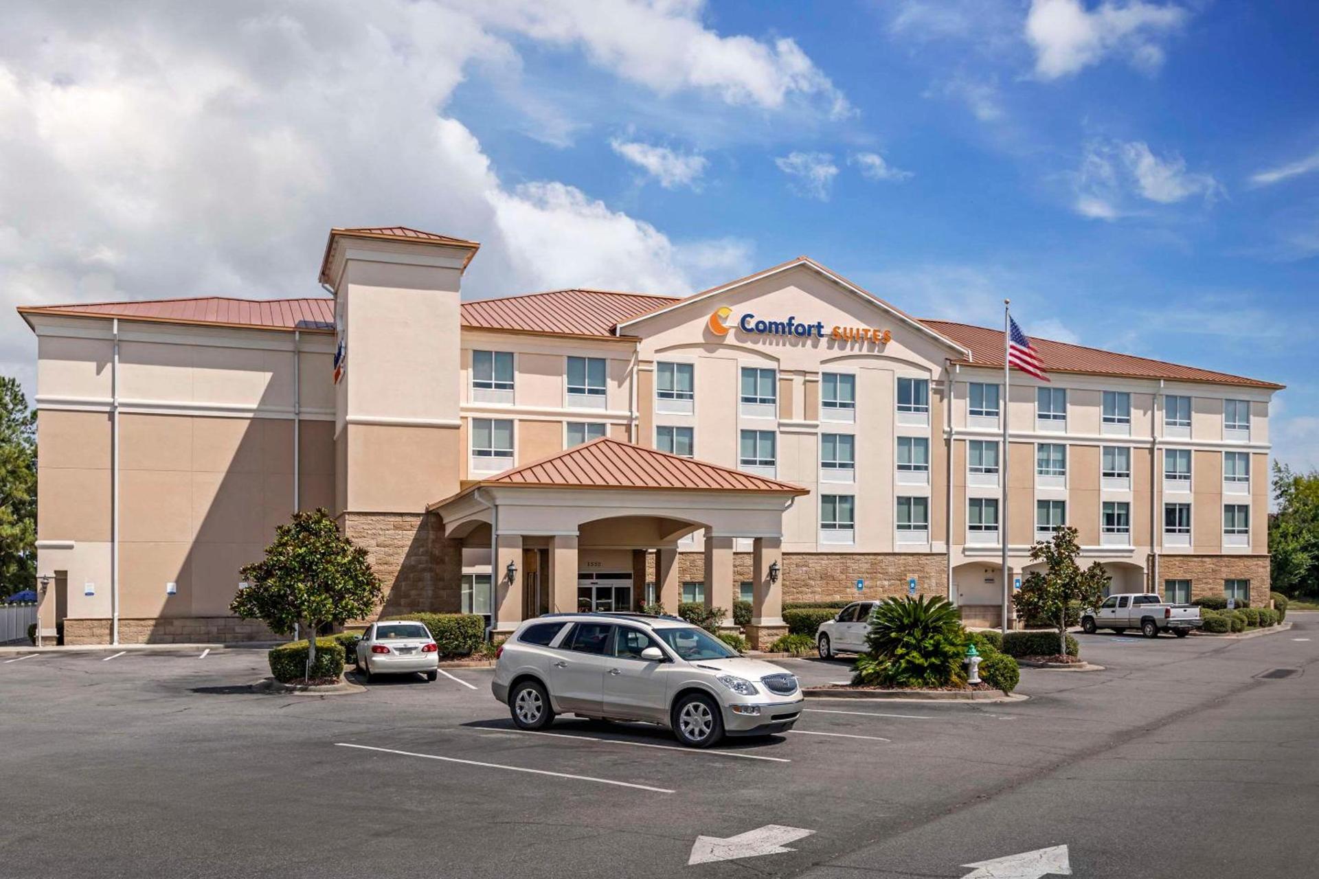 Comfort Suites Valdosta Mall Area photo 2