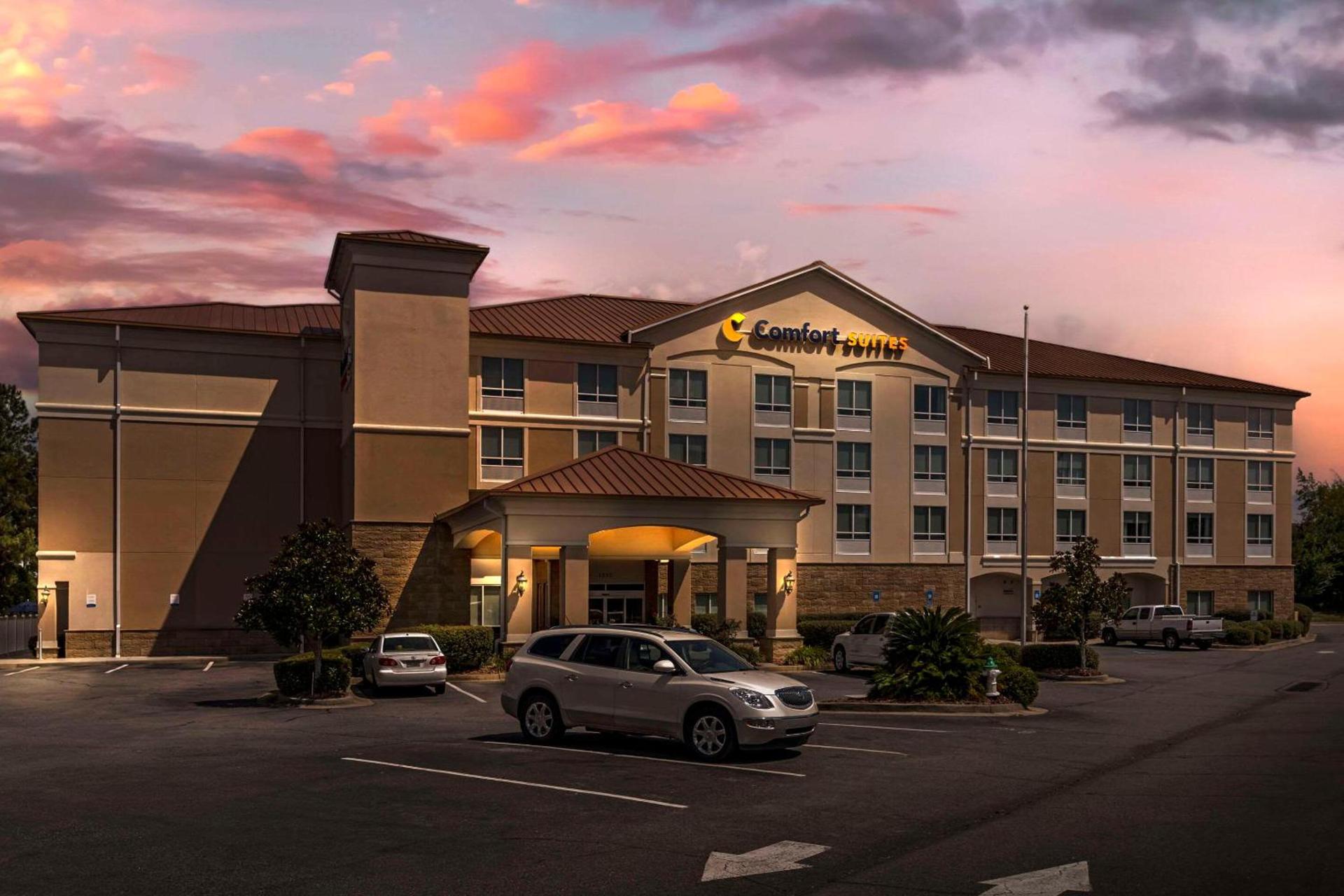 Comfort Suites Valdosta Mall Area photo 4