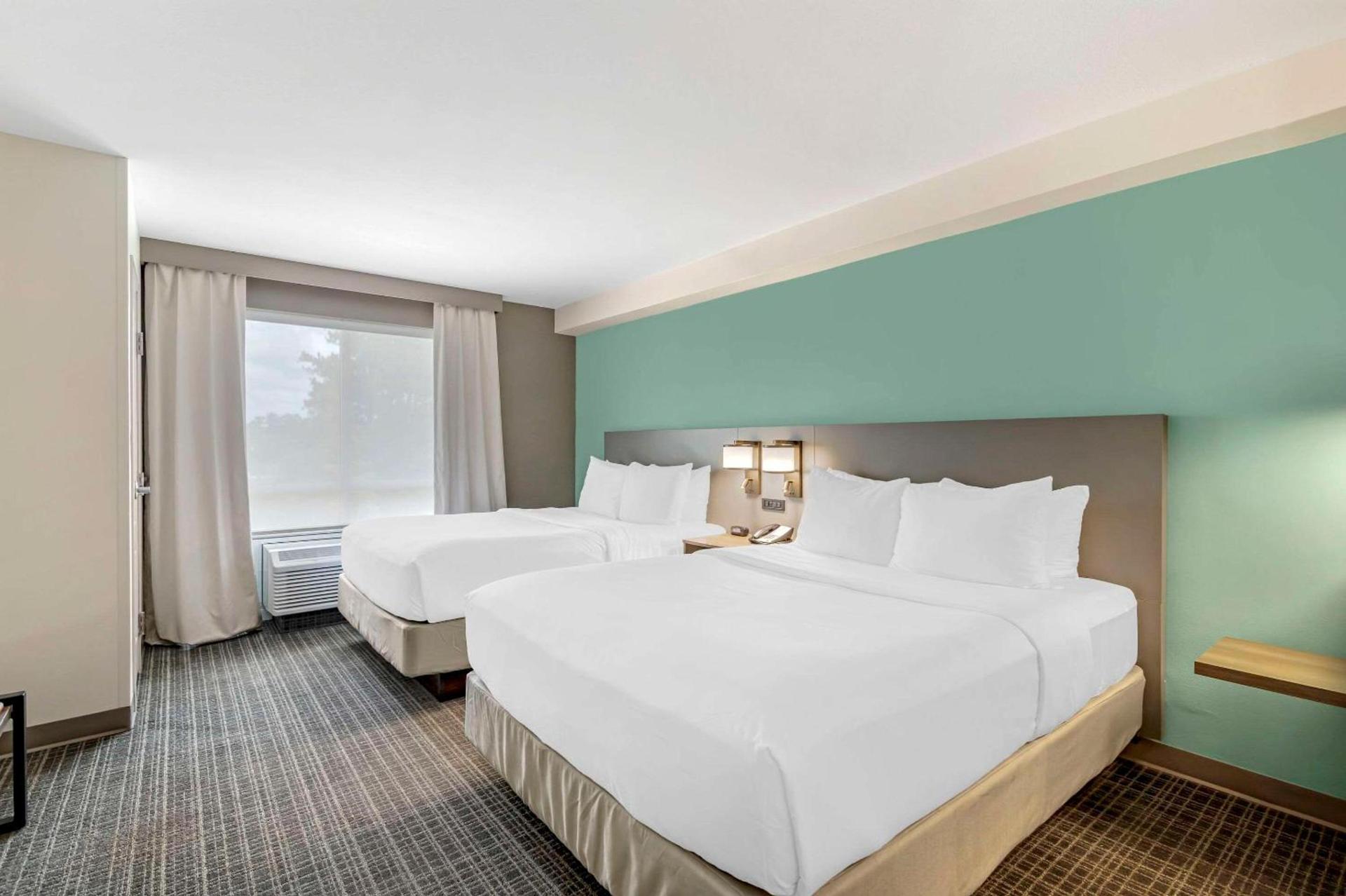 Comfort Suites Valdosta Mall Area photo 14