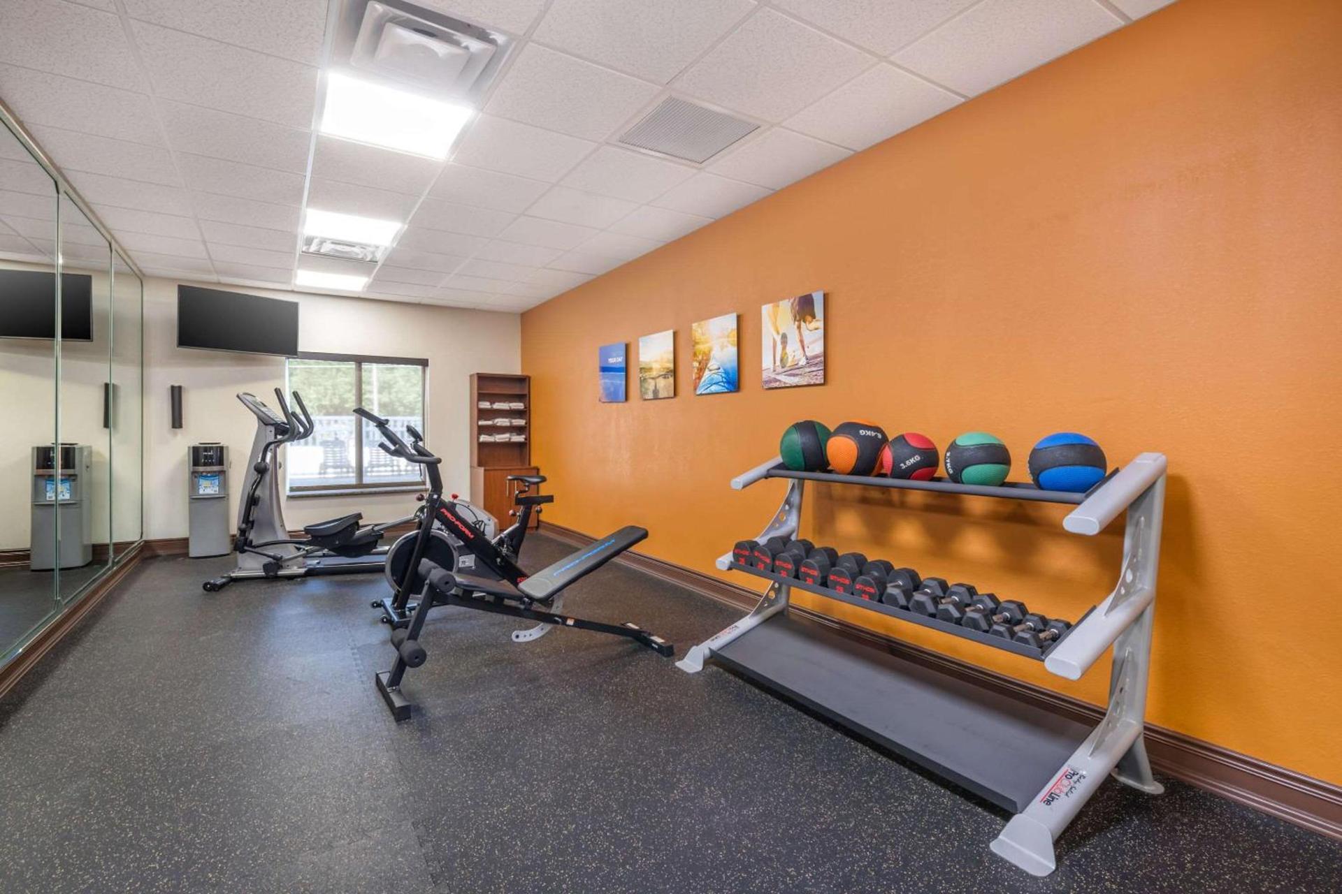 Comfort Suites Ocala North photo 28