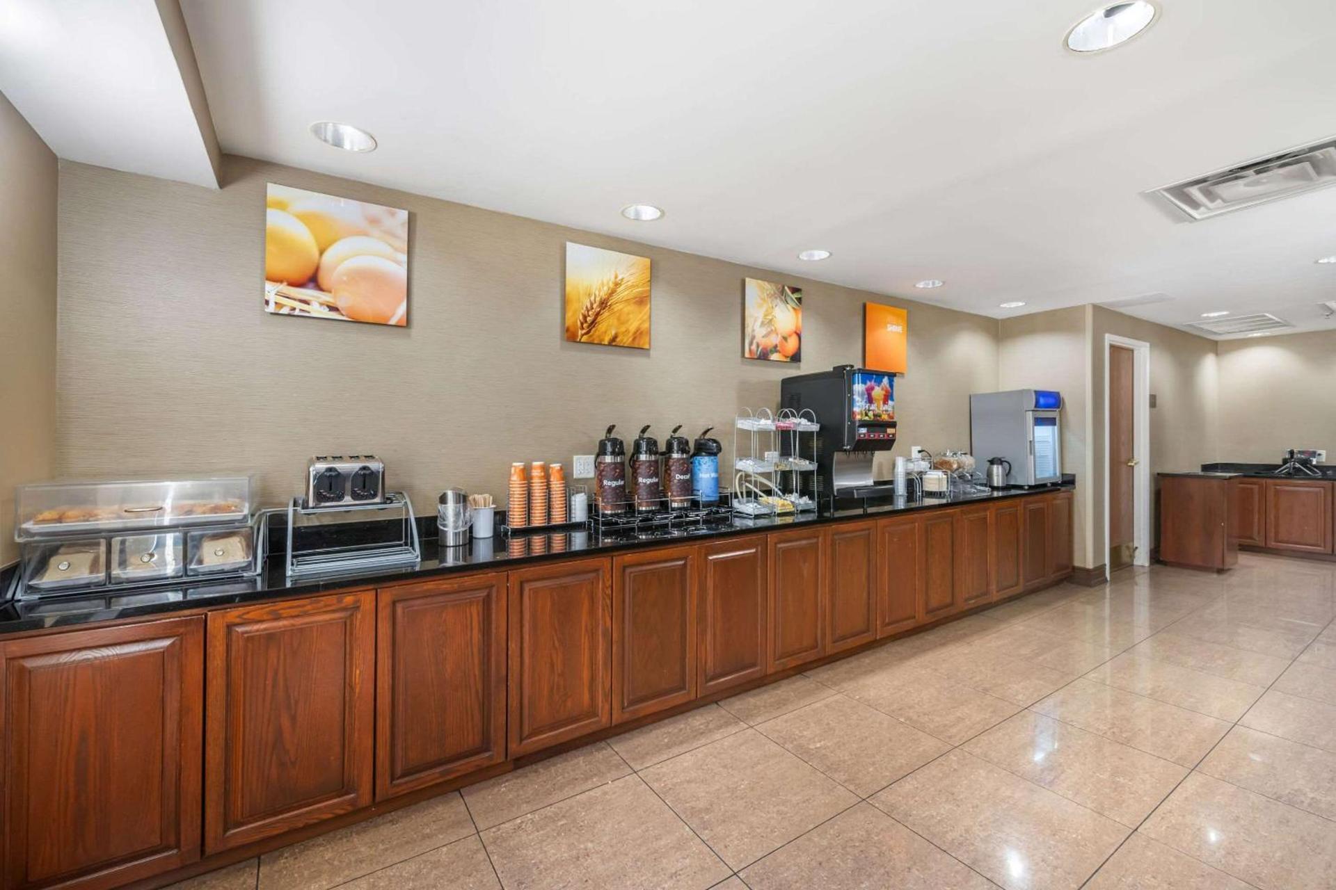 Comfort Suites Ocala North photo 32