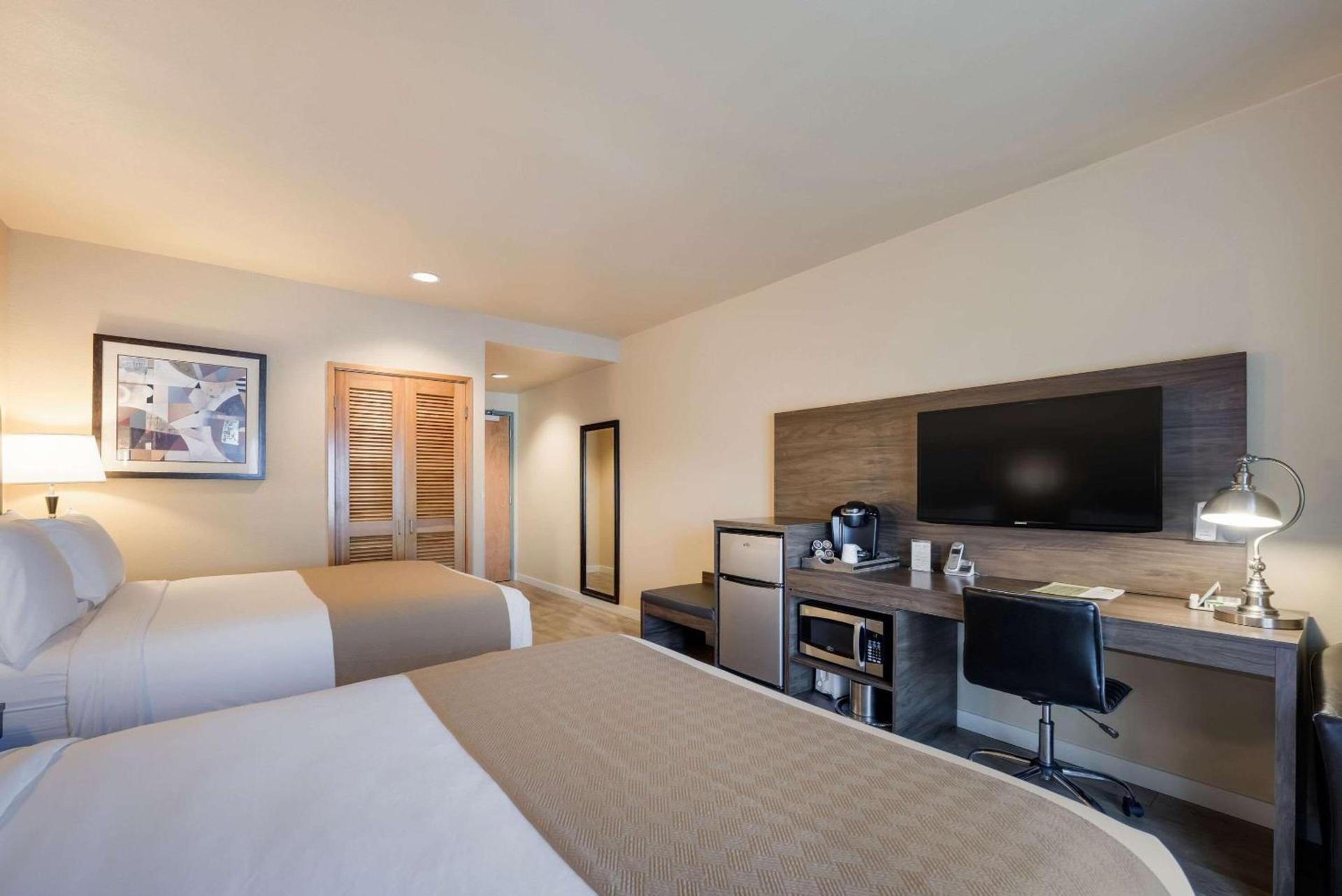 Inn at Port Gardner-Everett Waterfront, an Ascend Collection Hotel photo 12