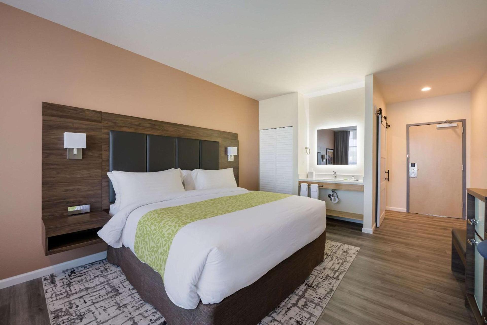 Inn at Port Gardner-Everett Waterfront, an Ascend Collection Hotel photo 16