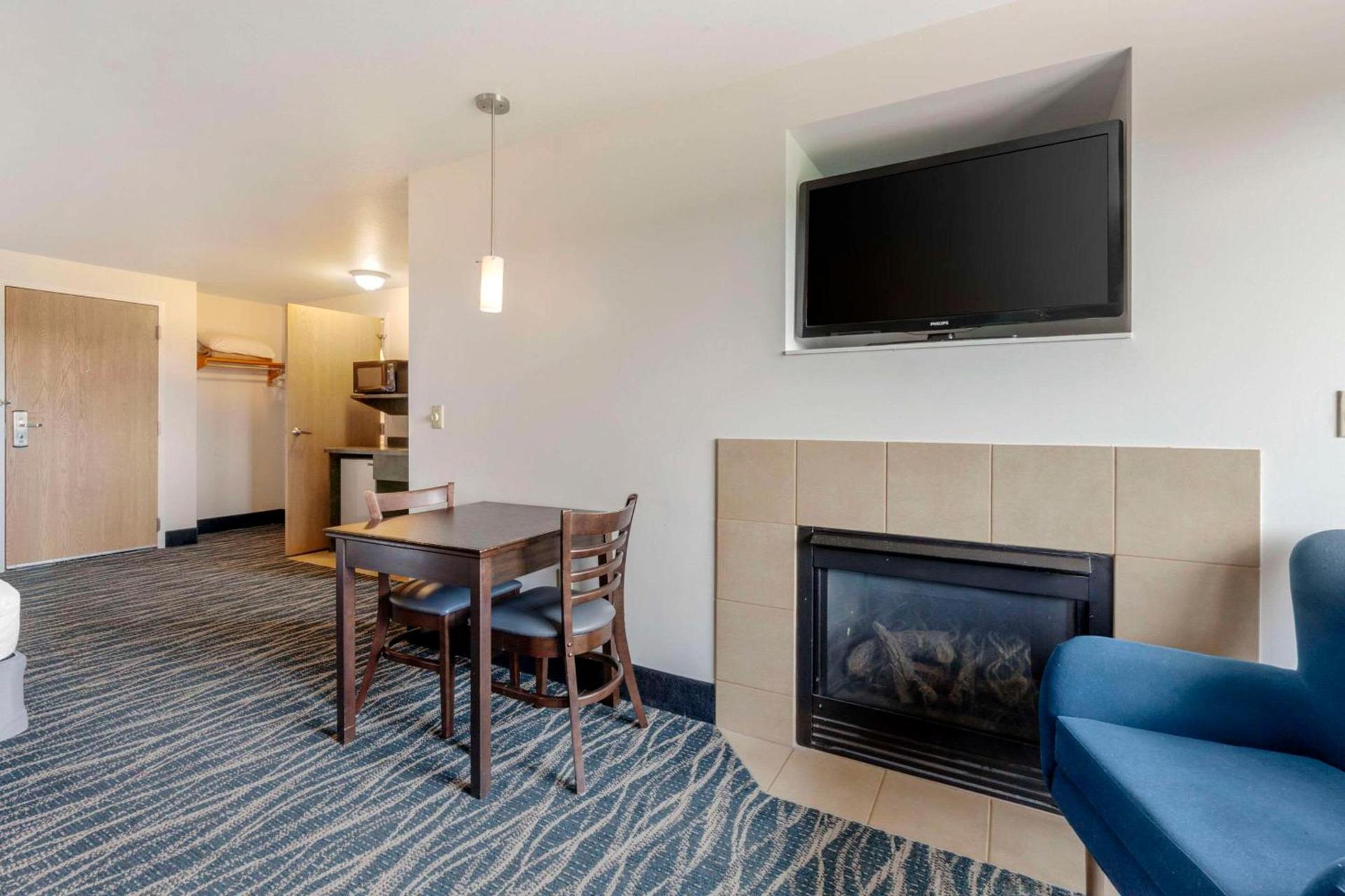 Atlantis Family Waterpark Hotel, an Ascend Collection Hotel photo 3