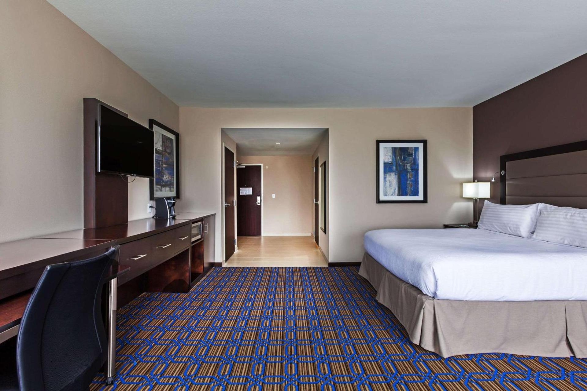 Clarion Hotel The Colony - Plano West photo 29