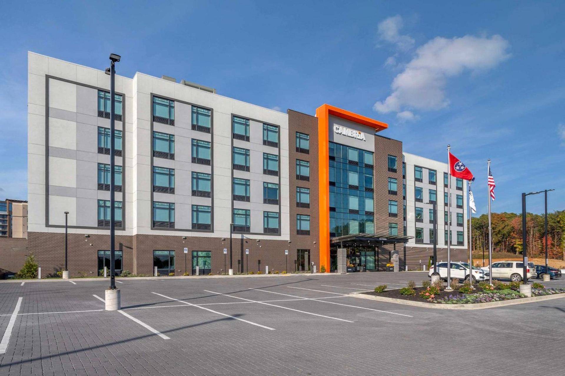 Cambria Hotel Pigeon Forge photo 2