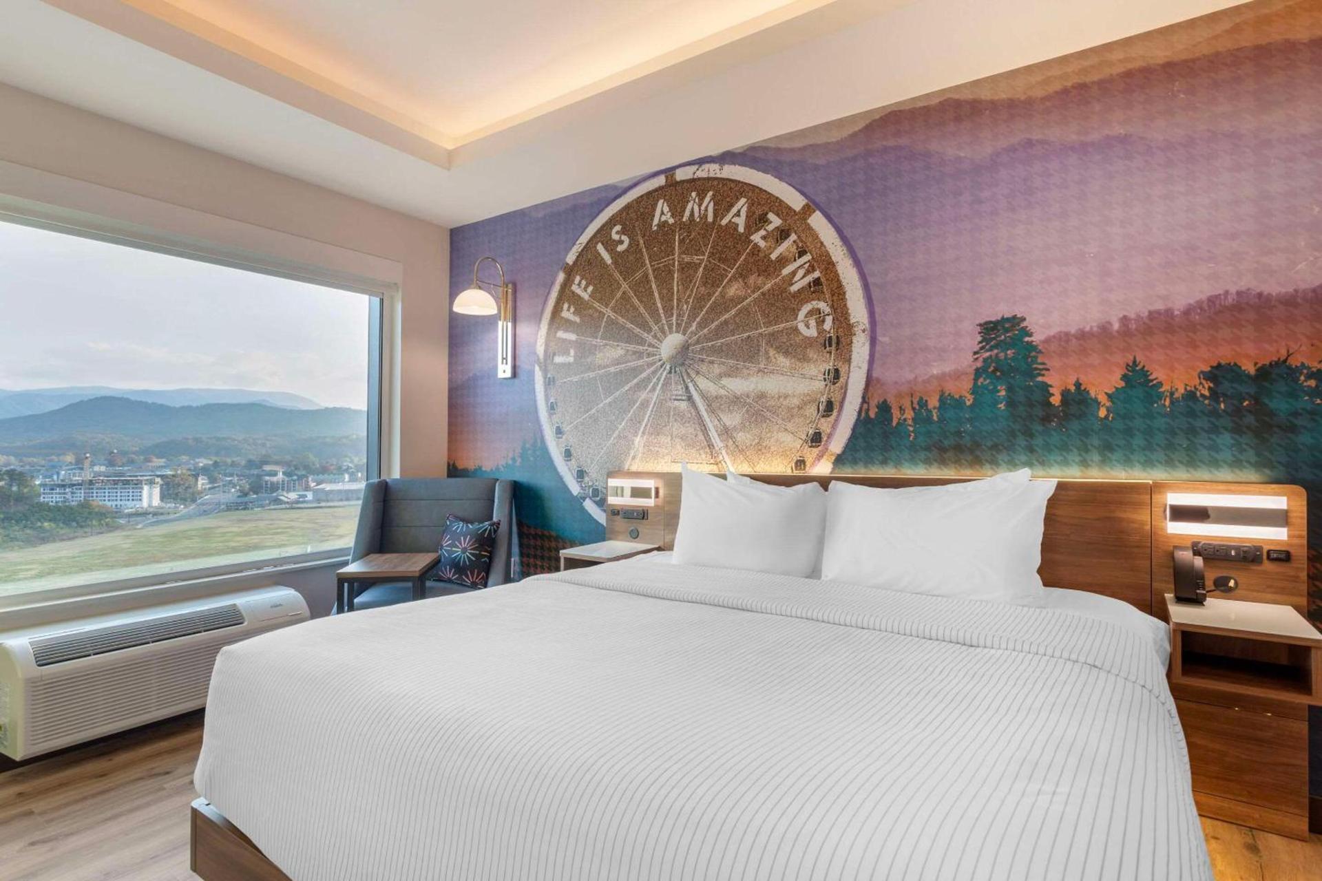 Cambria Hotel Pigeon Forge photo 41