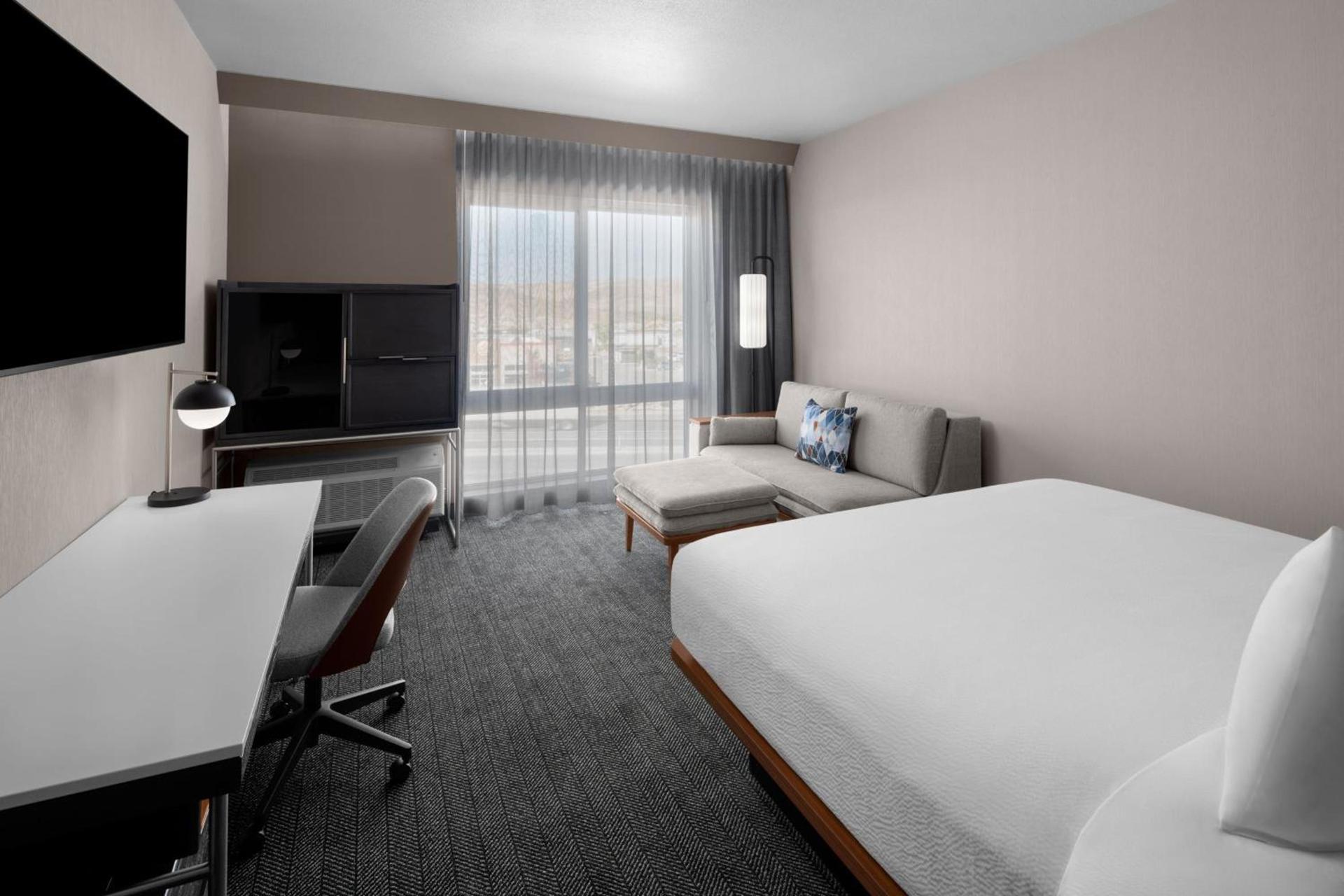 Courtyard by Marriott Reno Sparks photo 5