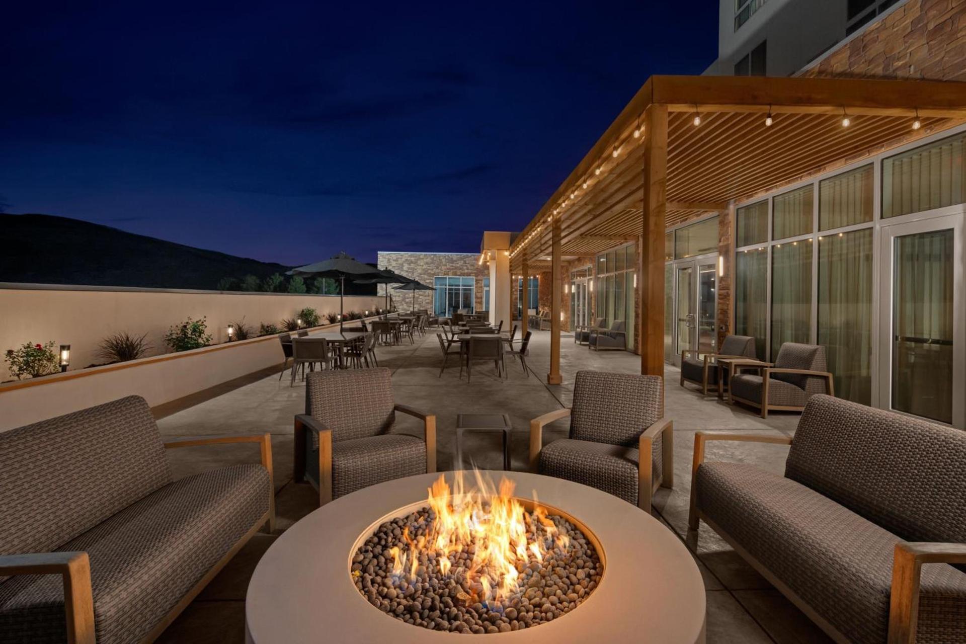 Courtyard by Marriott Reno Sparks photo 21