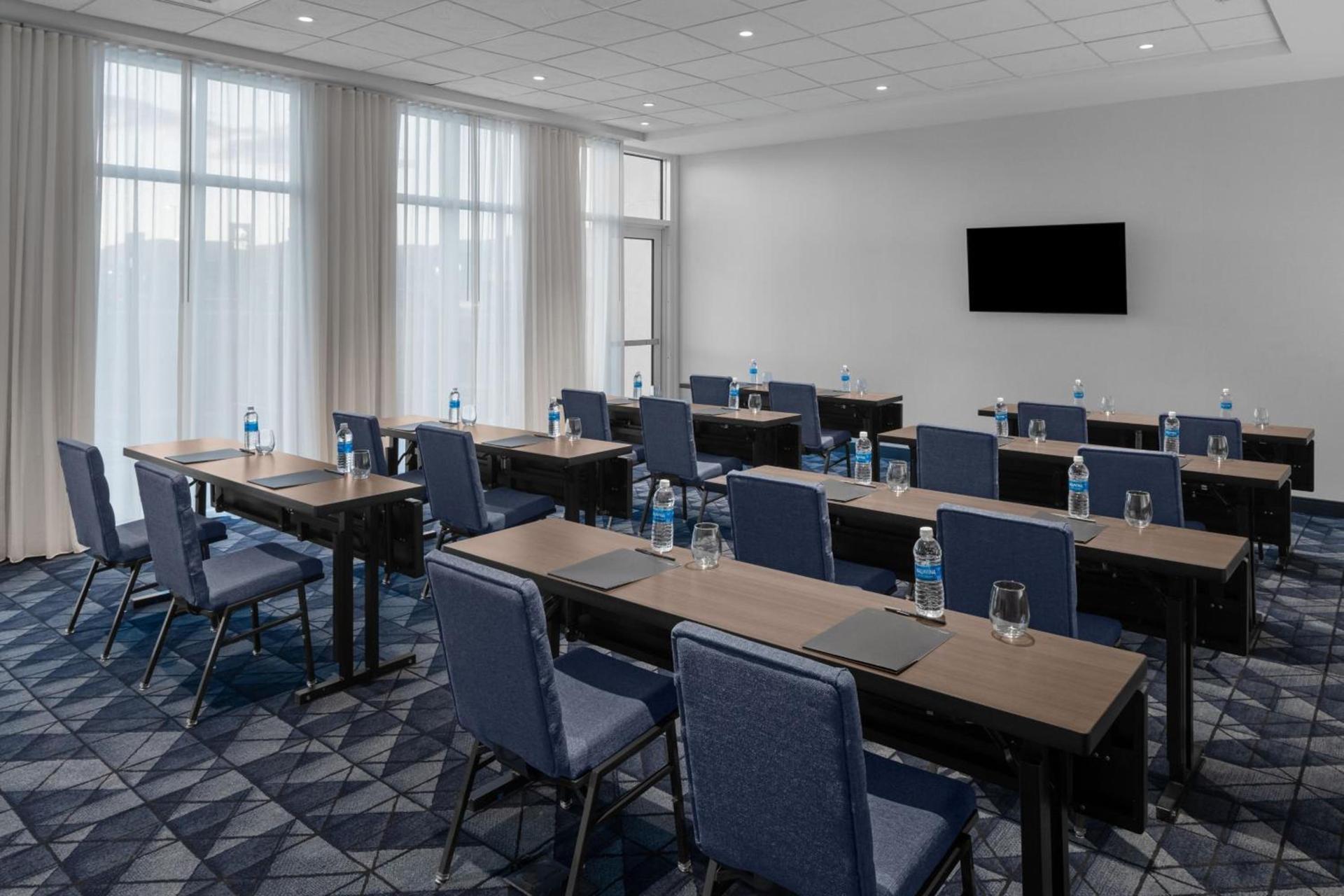 Courtyard by Marriott Reno Sparks photo 28