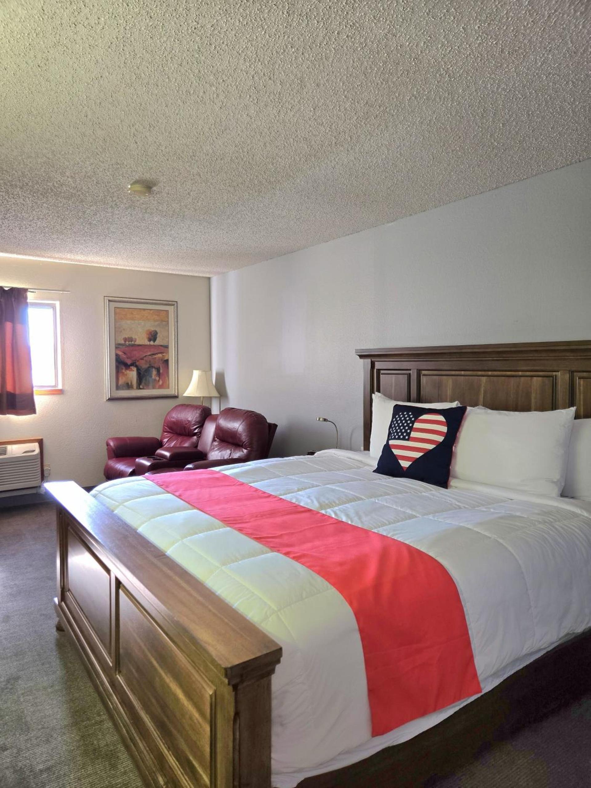American Inn Ozark photo 11