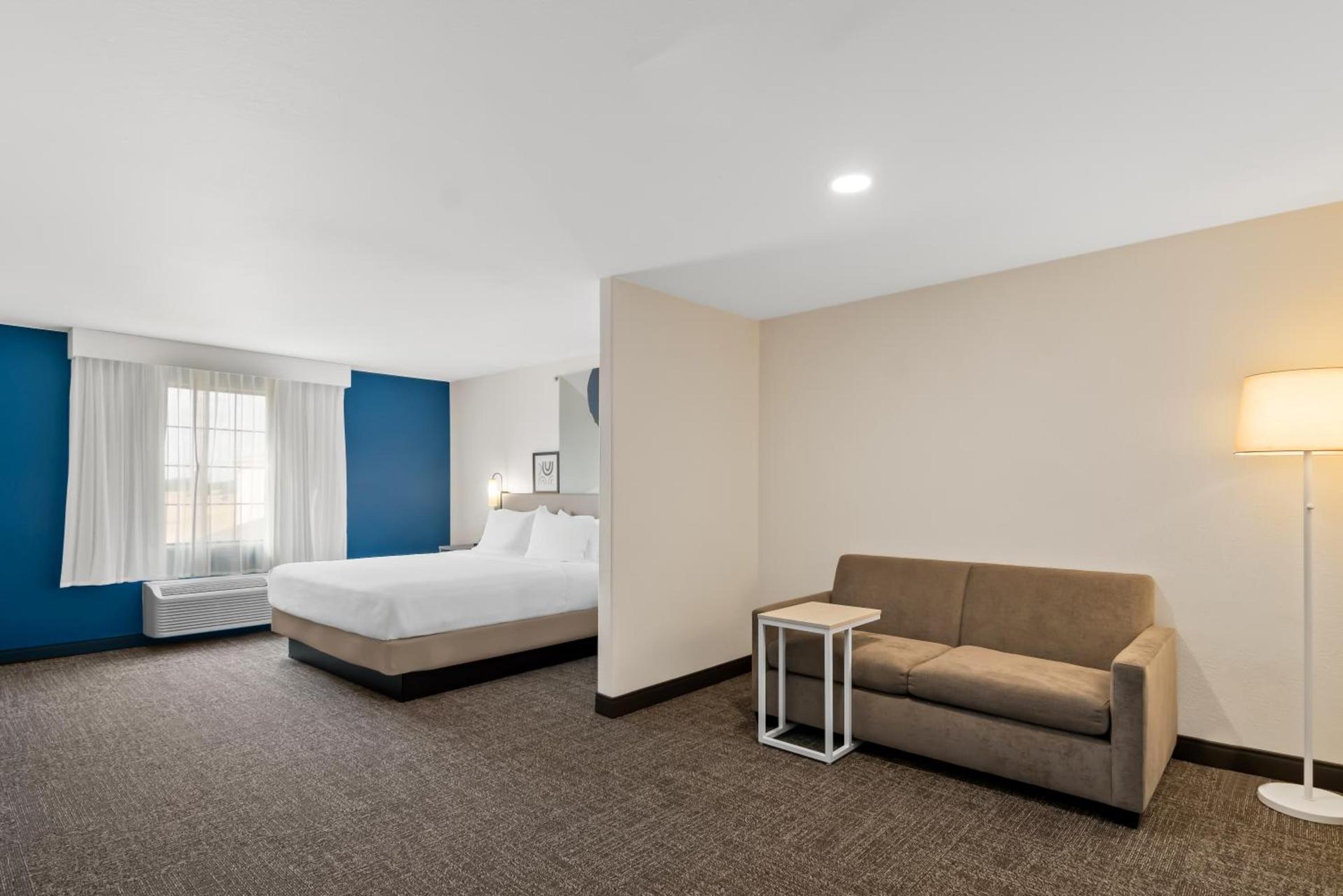 Spark by Hilton Wichita Falls photo 12