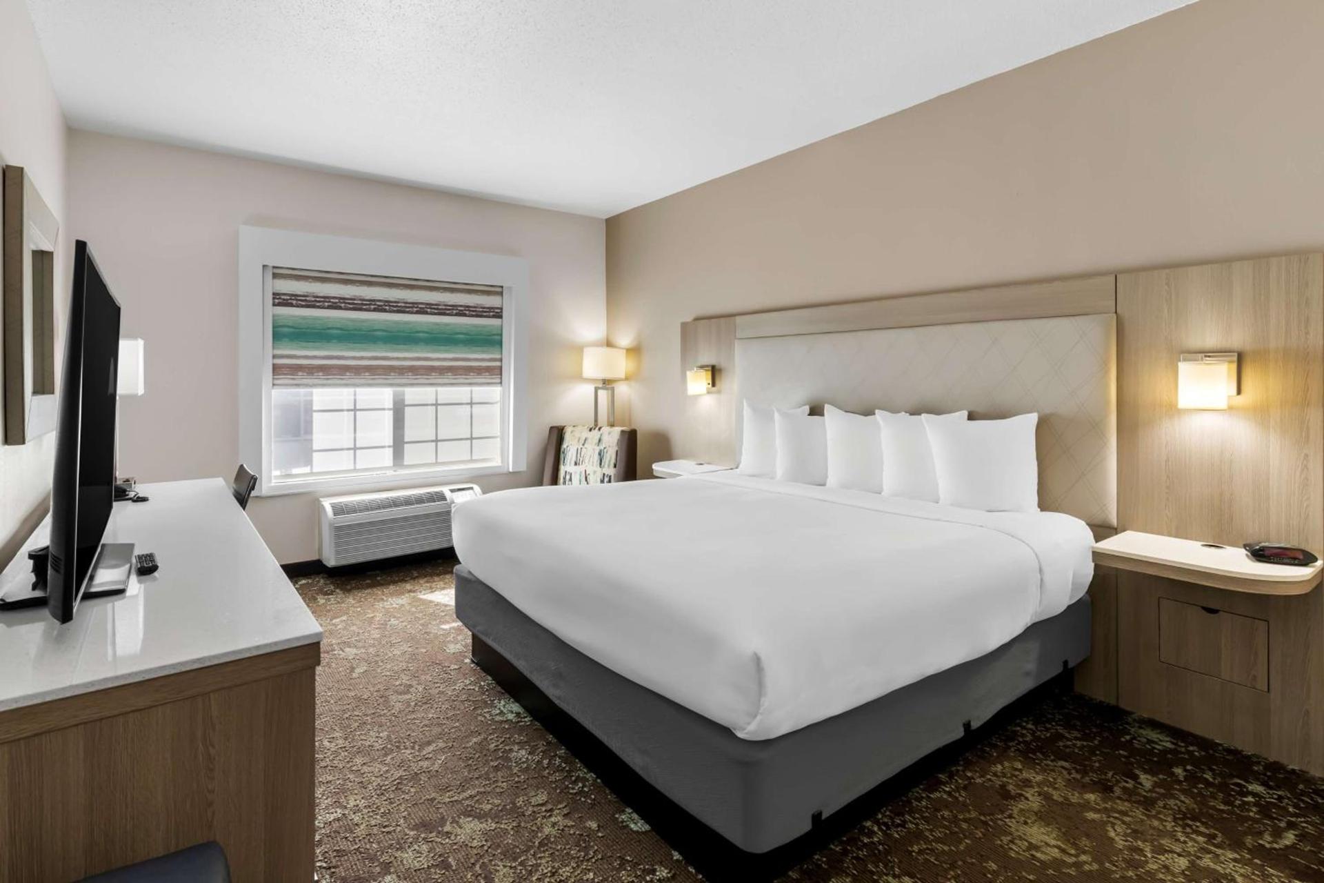 Best Western Worlds Of Fun photo 20