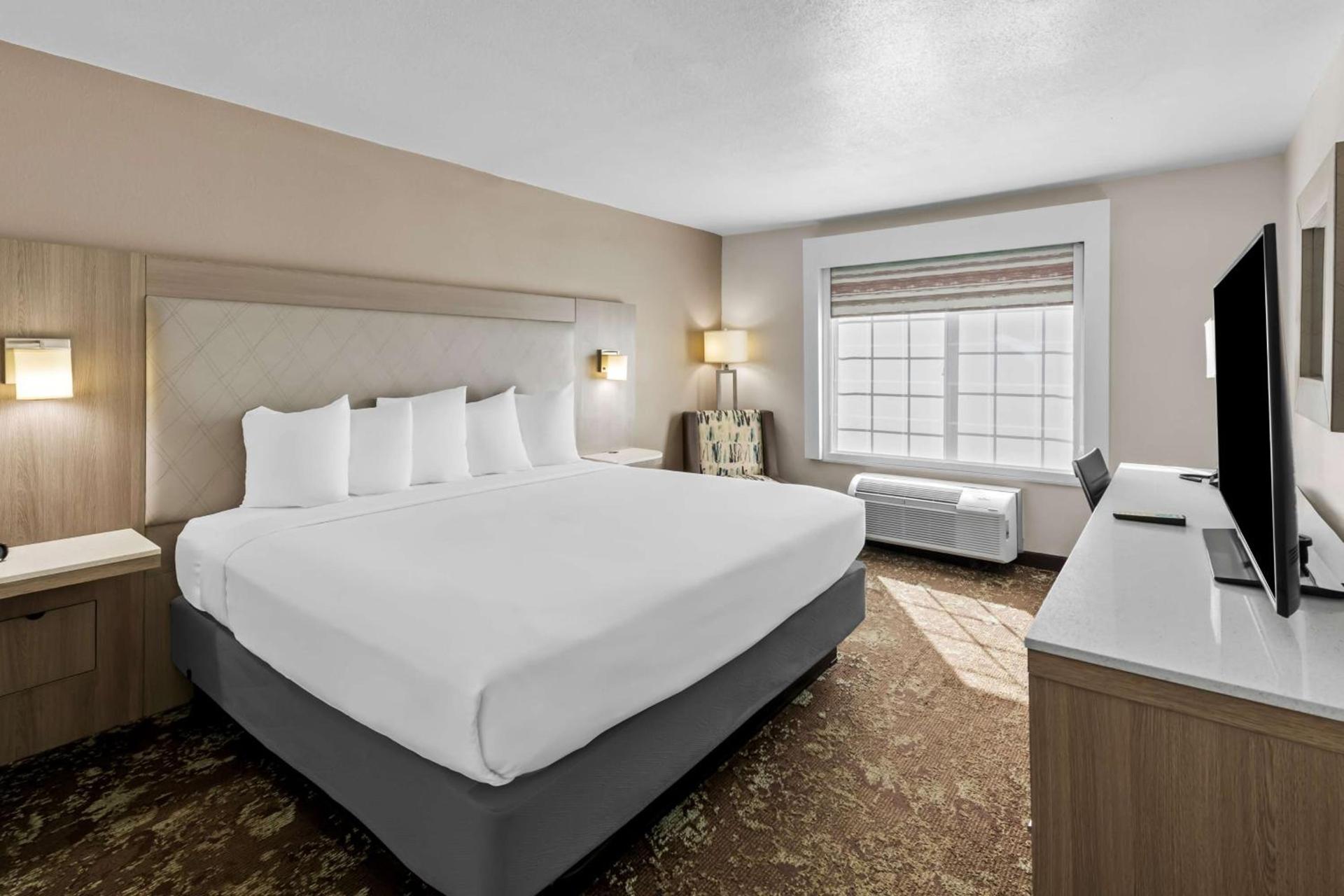 Best Western Worlds Of Fun photo 25