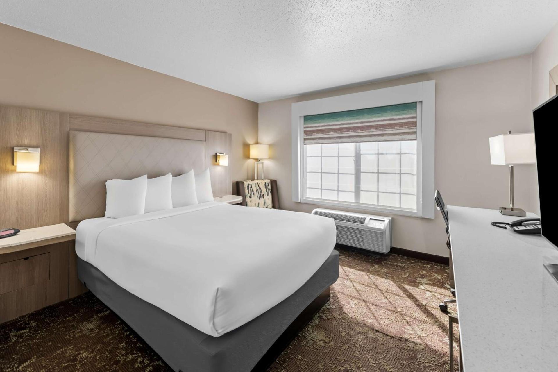 Best Western Worlds Of Fun photo 30