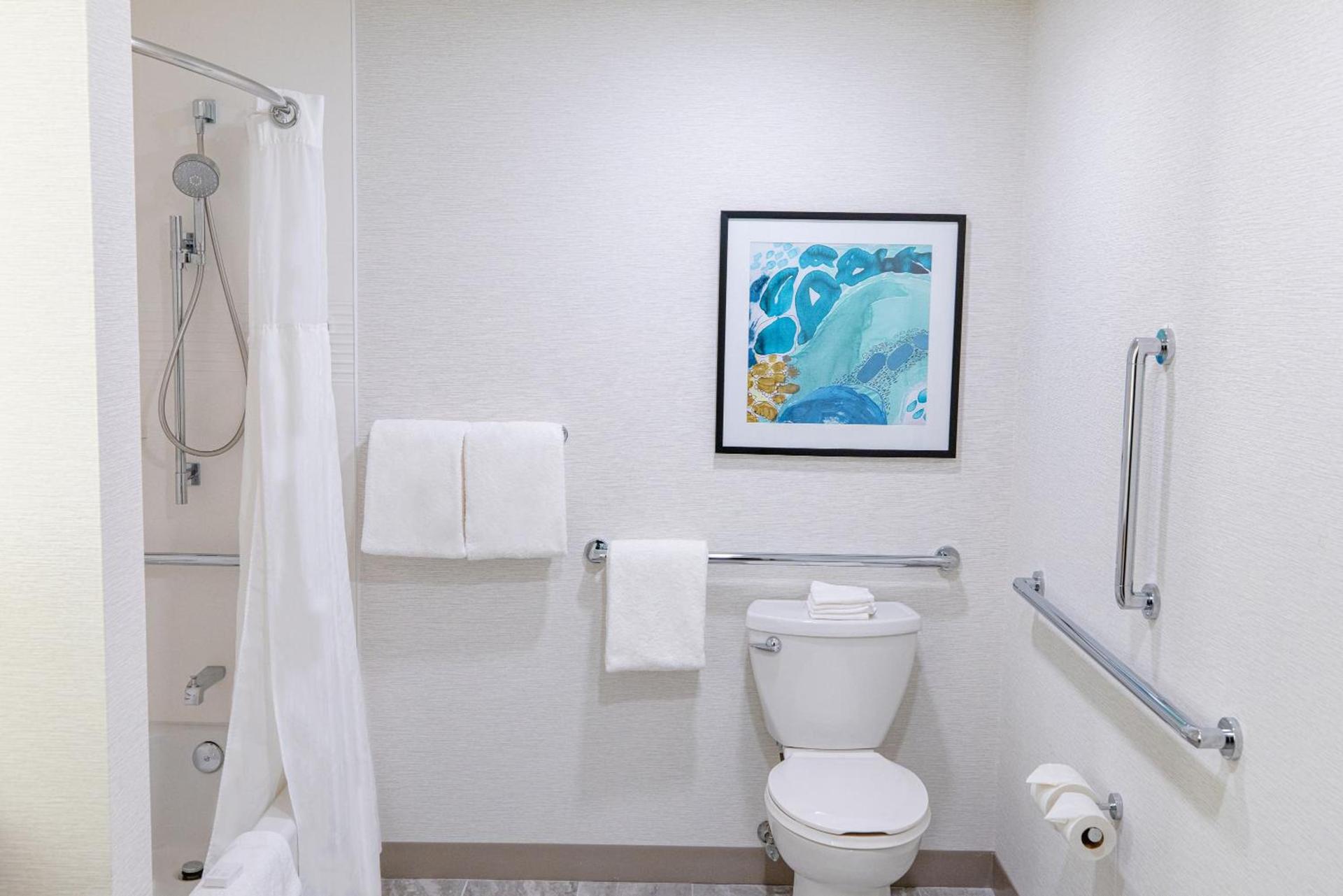 Hilton Garden Inn Lakewood photo 46
