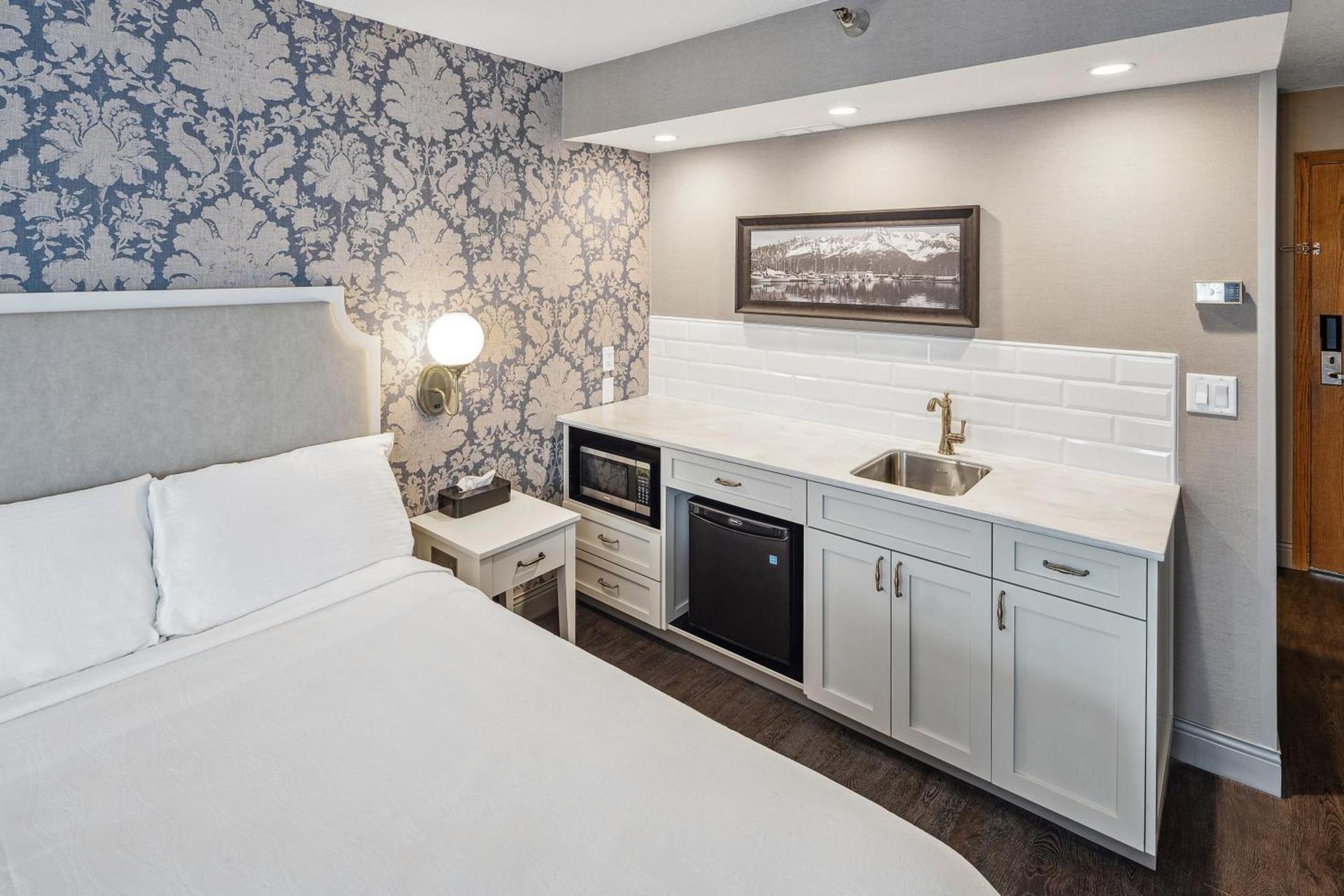 Hotel Seward by Aspen Hotels photo 5