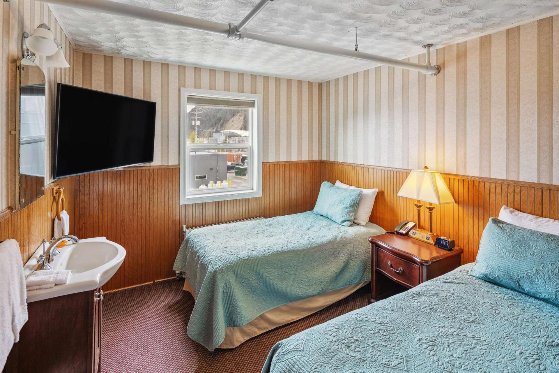 Hotel Seward by Aspen Hotels photo 19