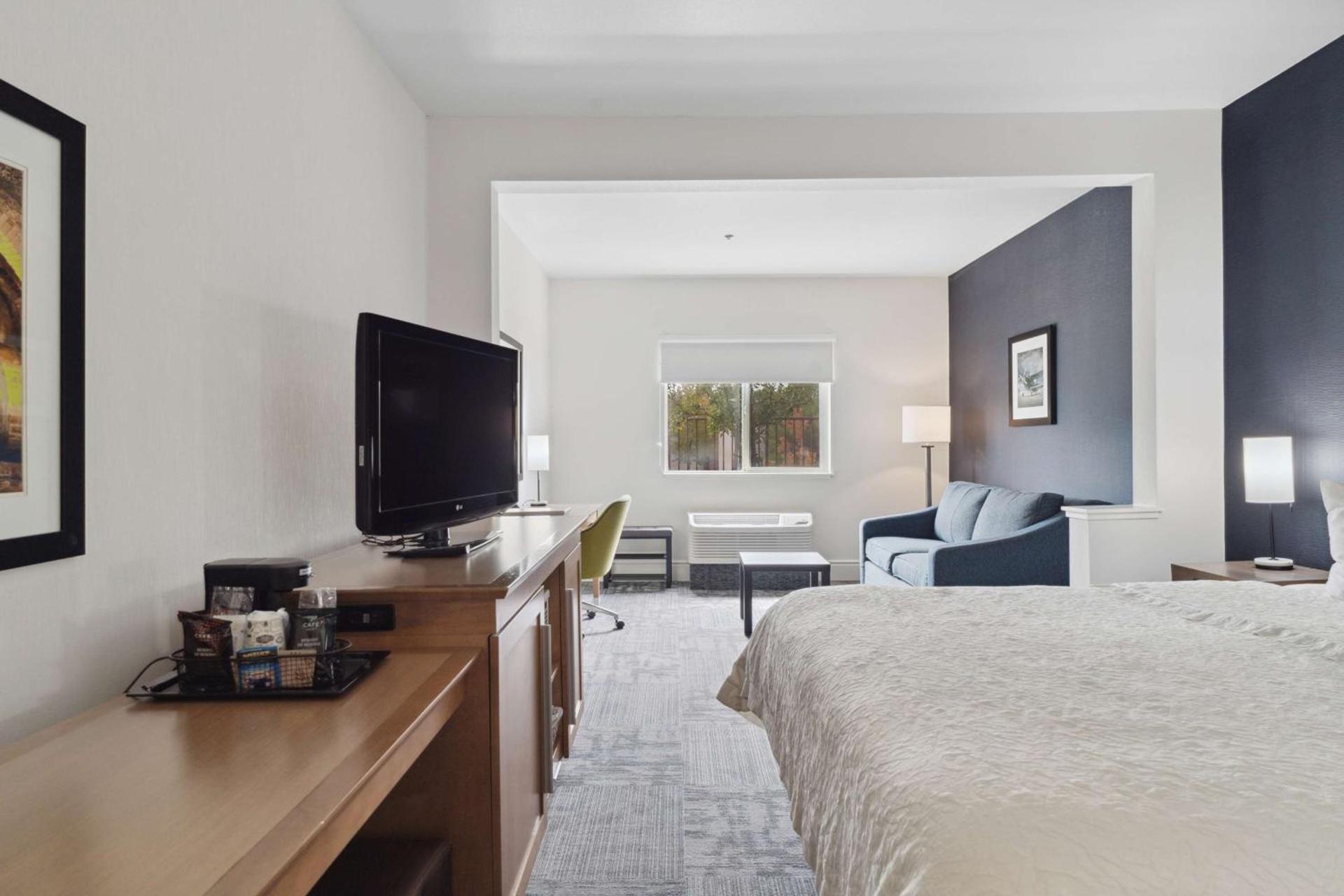 Sonesta Essential Vacaville Napa Valley photo 34