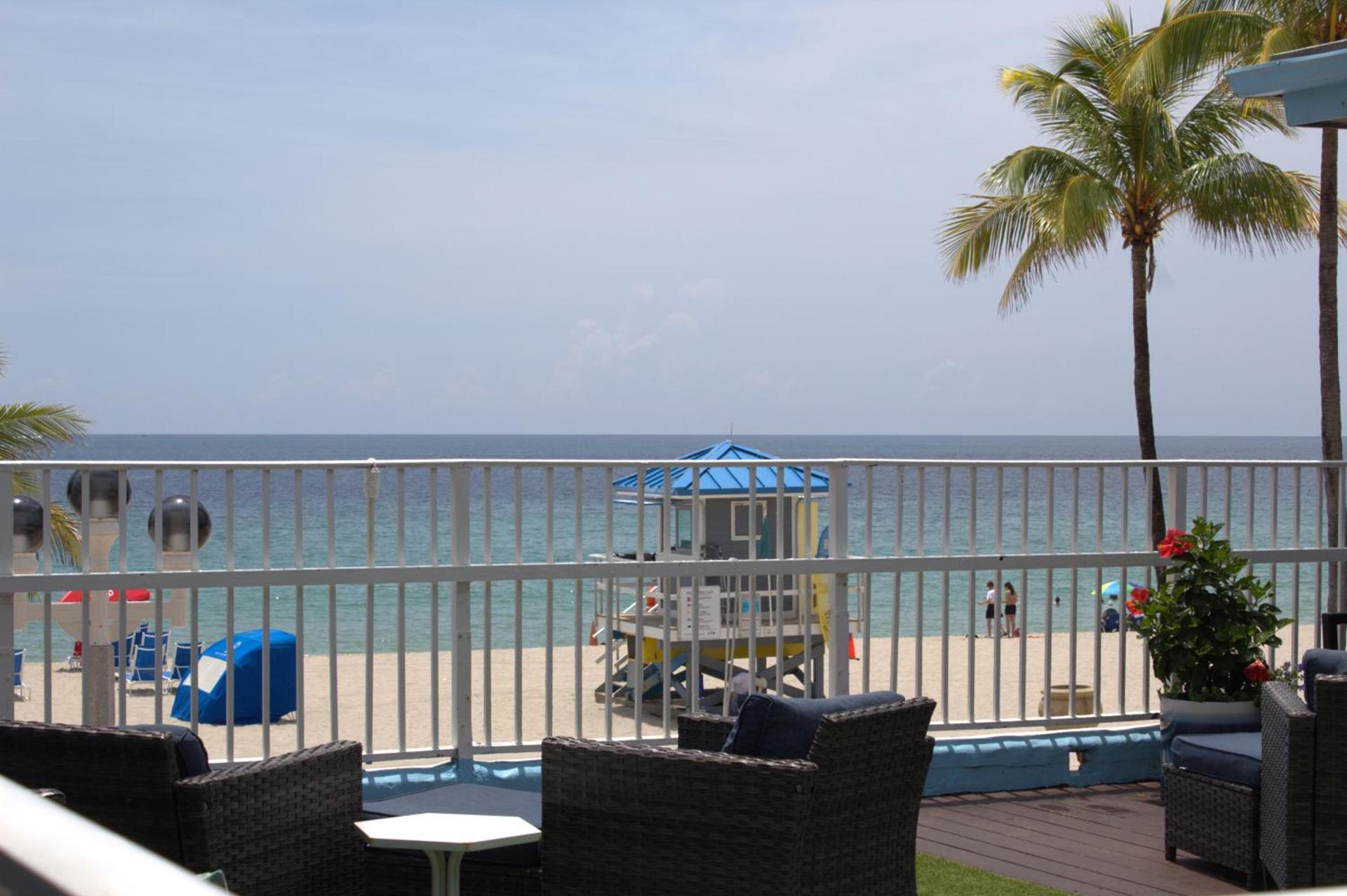 Golden Sand Oceanfront photo 3