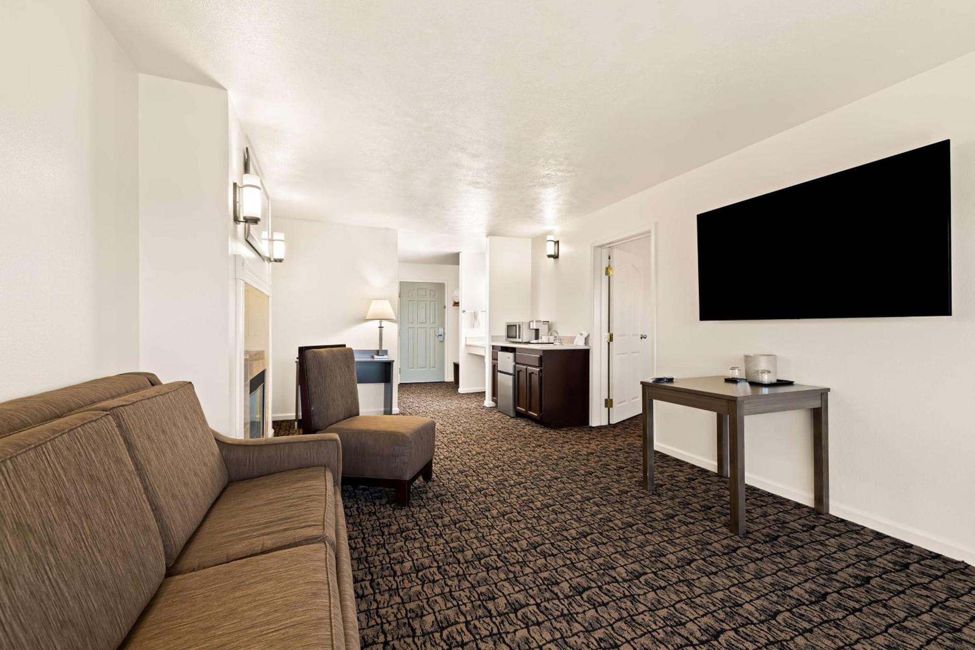 Best Western El Centro Inn photo 19