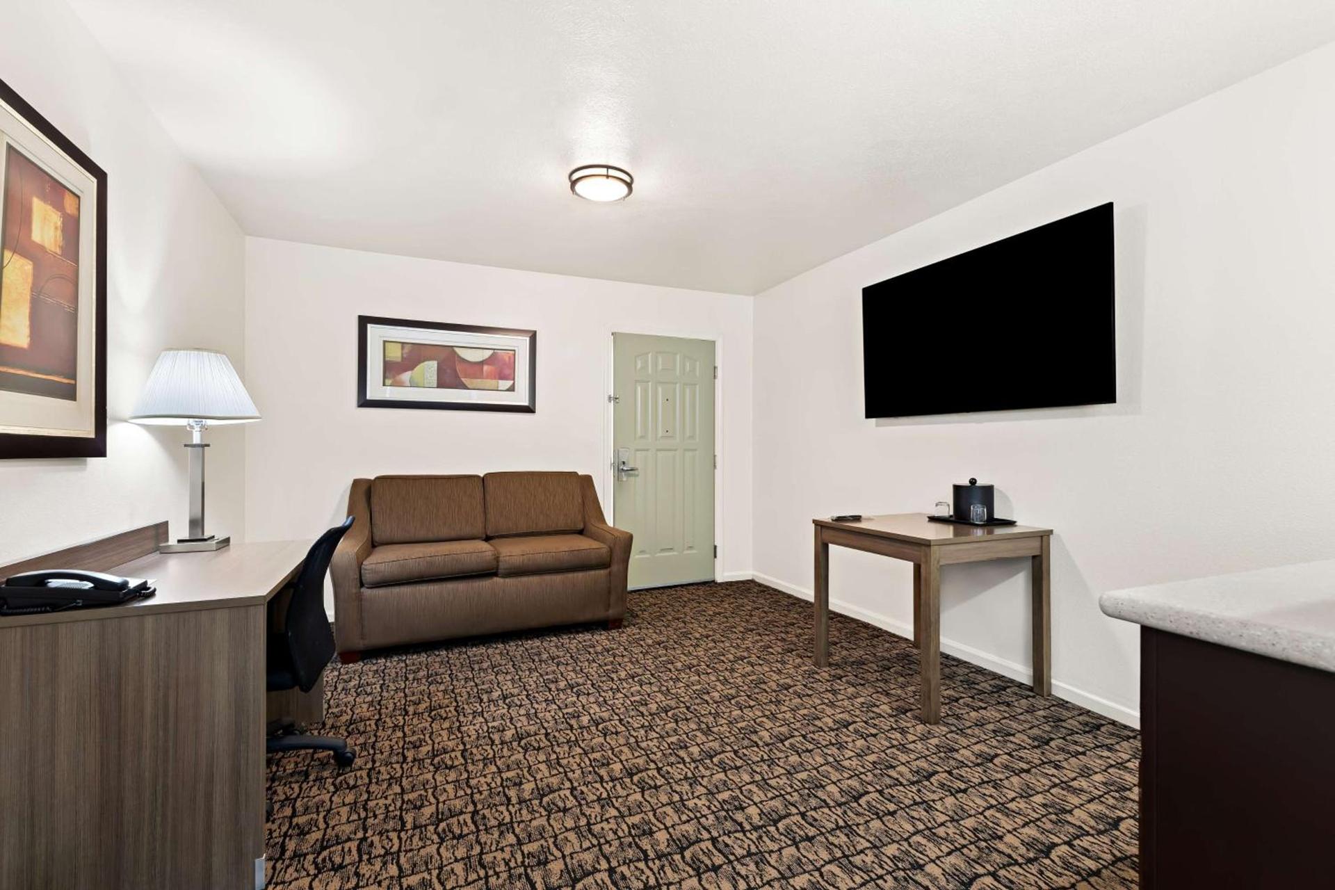 Best Western El Centro Inn photo 23