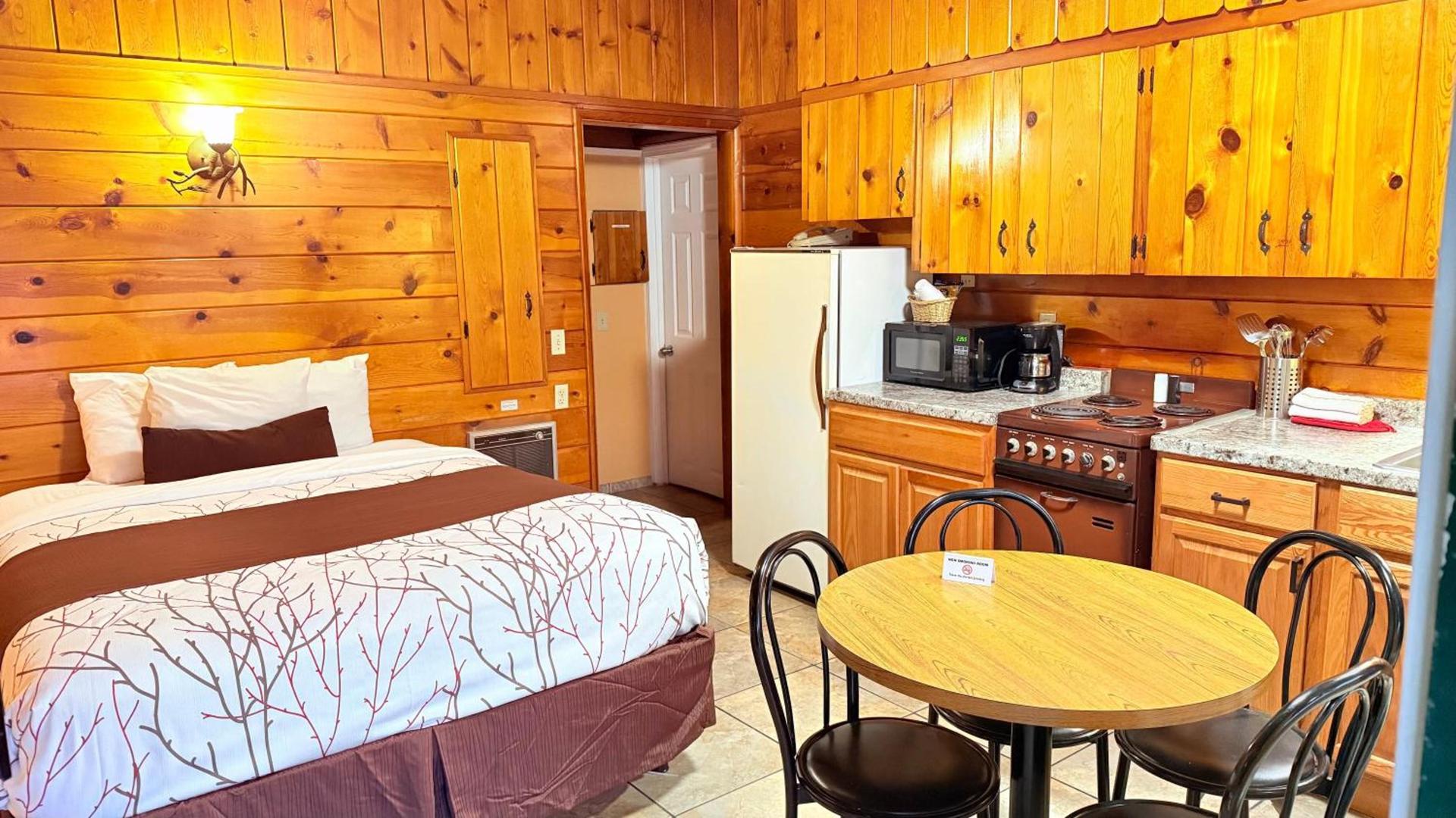 Apple Inn Motel photo 59
