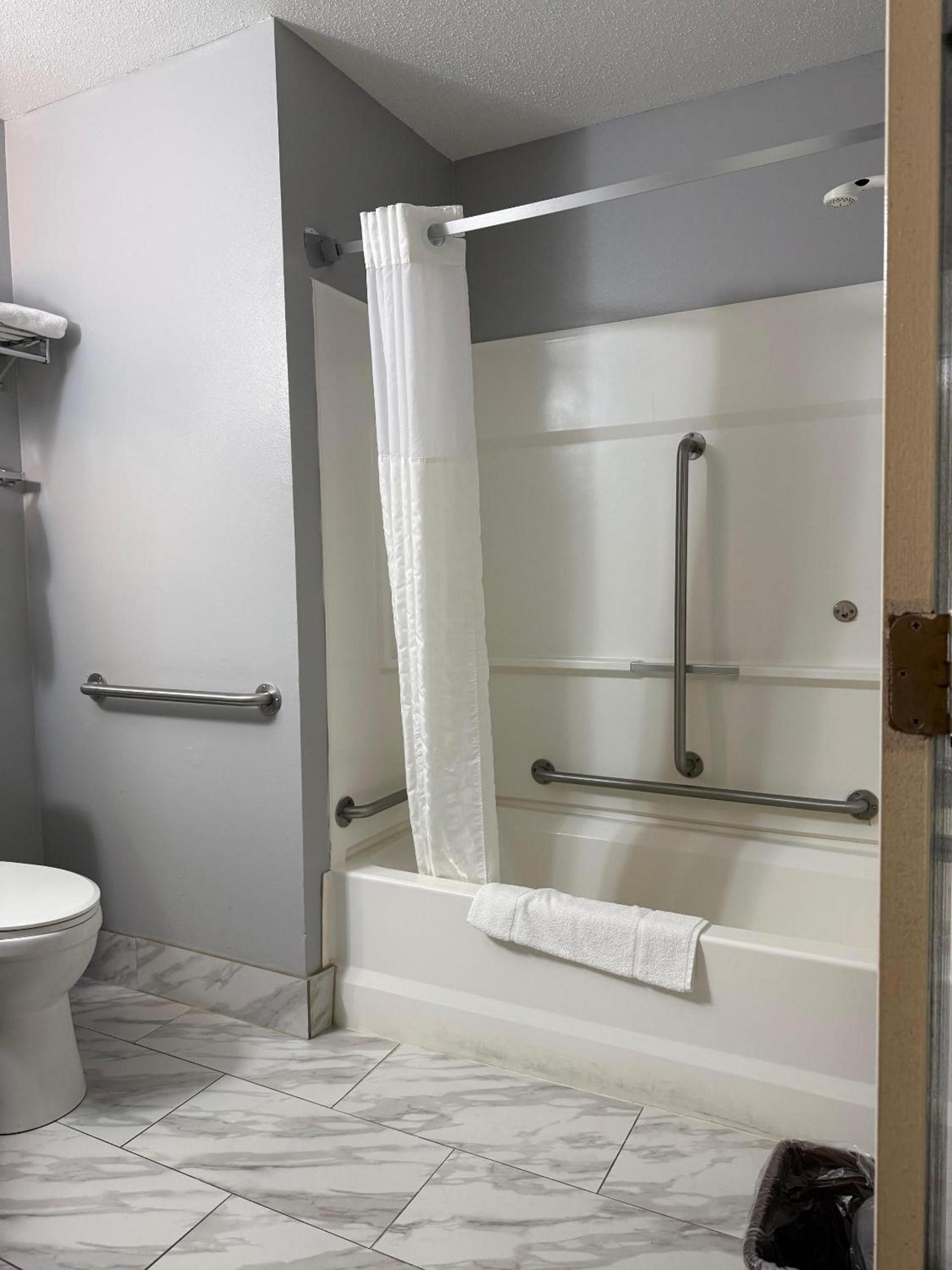 Valued Stay Prairie Du Chien photo 3