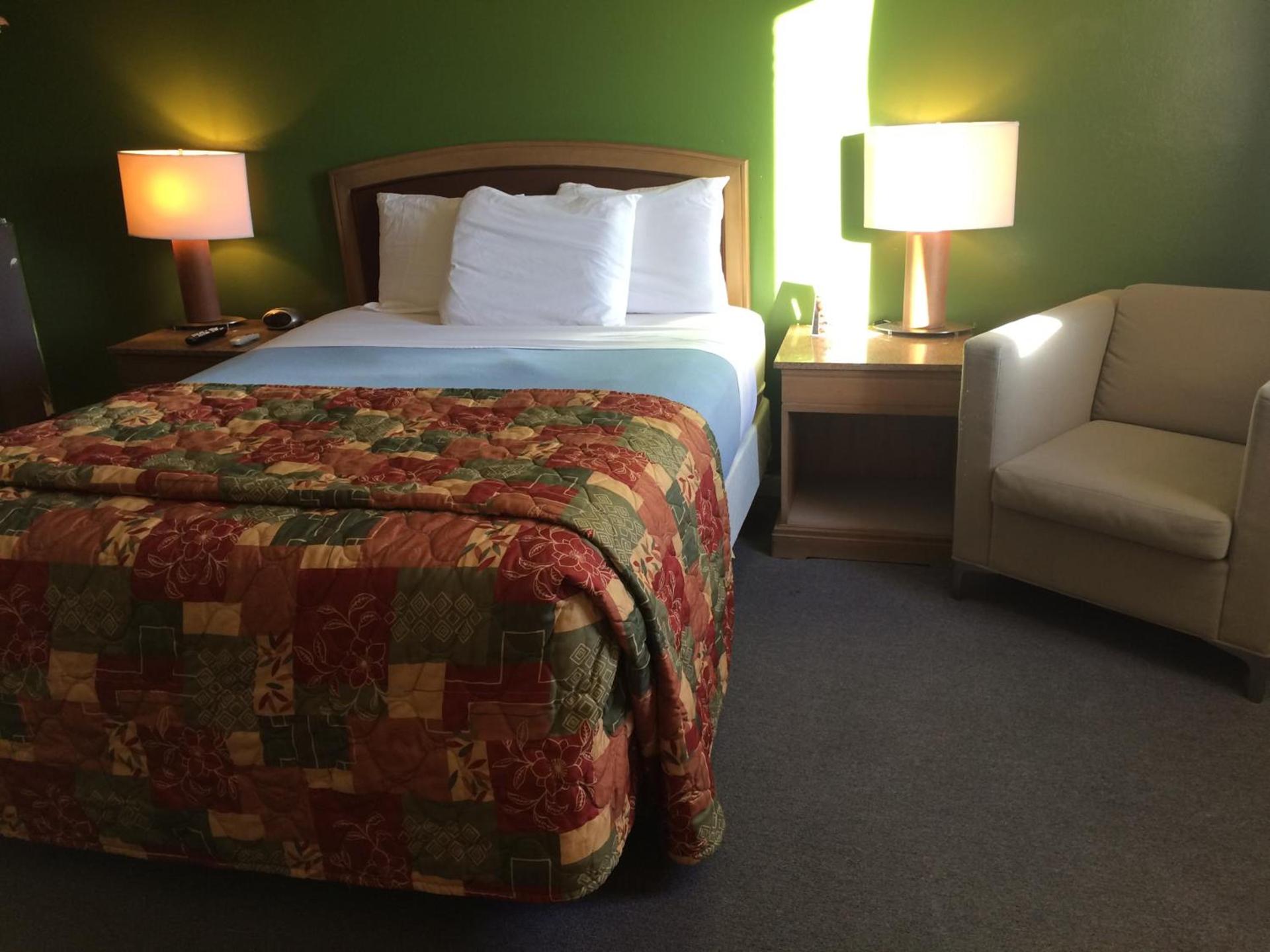Alamo Motel photo 6