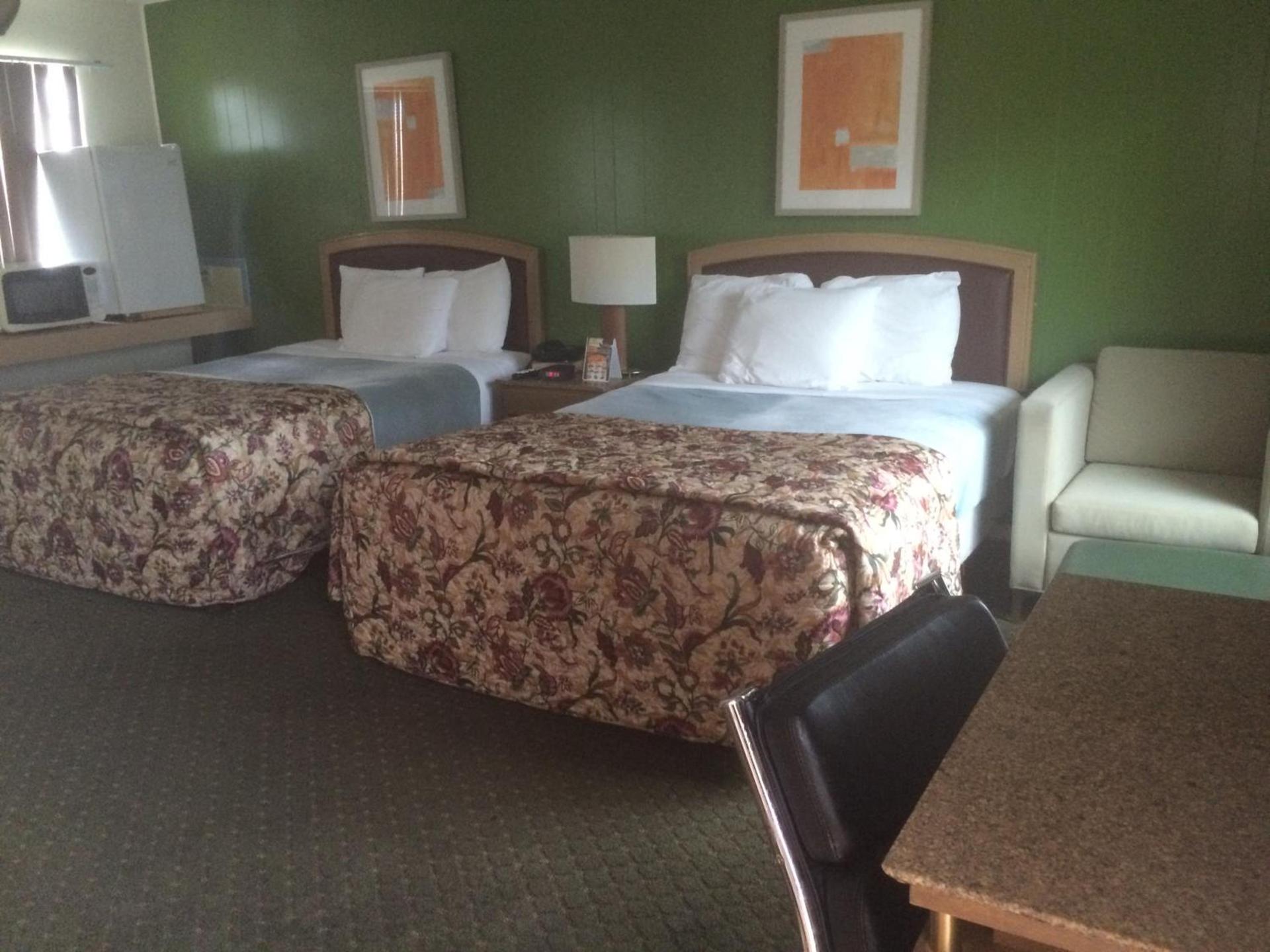 Alamo Motel photo 14