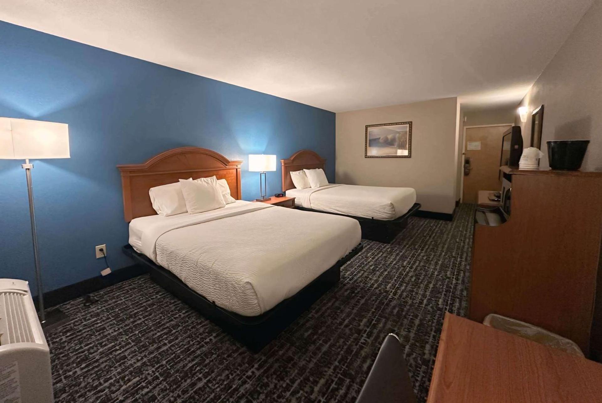 Baymont by Wyndham Indianapolis South photo 5