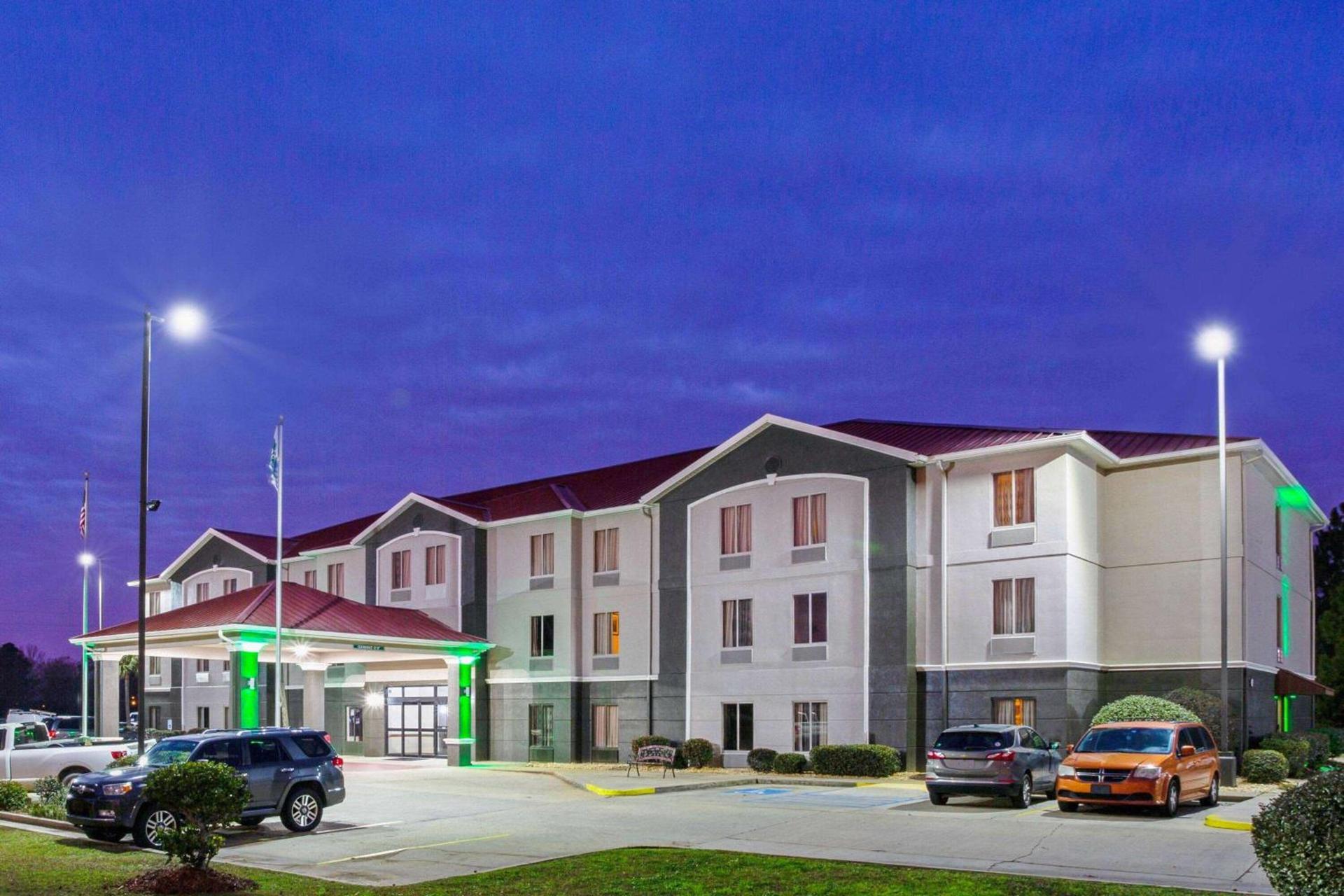 Baymont by Wyndham Moss Point Pascagoula photo 6