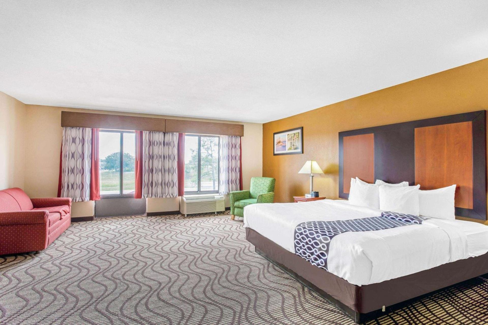 Baymont by Wyndham Moss Point Pascagoula photo 29