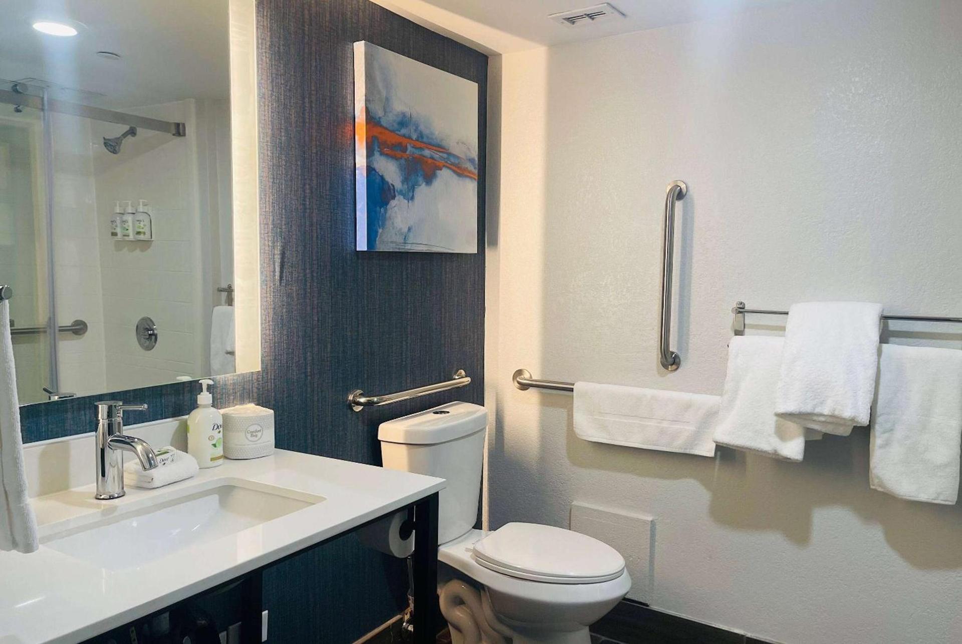 La Quinta by Wyndham Birmingham Homewood photo 20