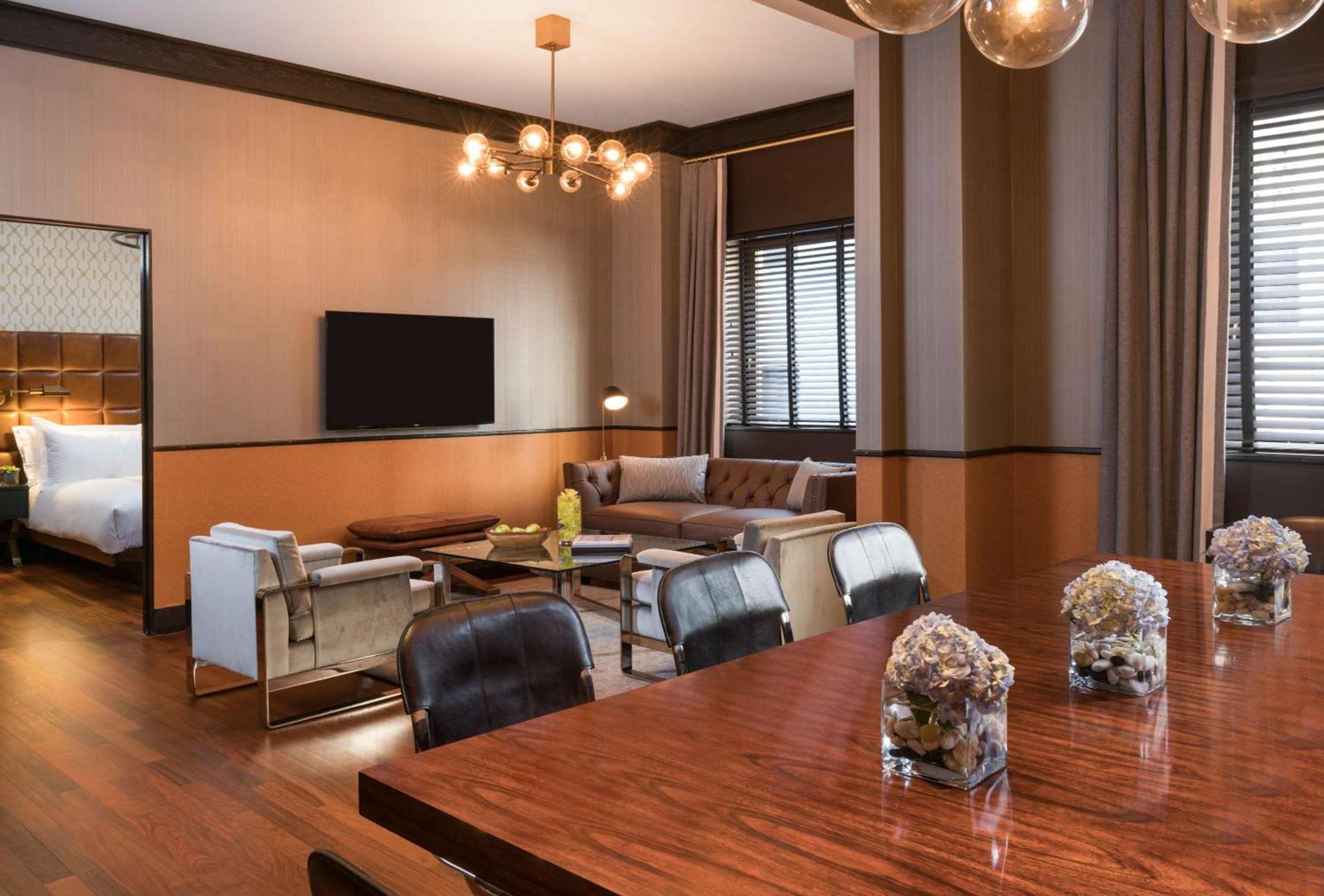 Gild Hall, A Thompson Hotel, by Hyatt photo 19