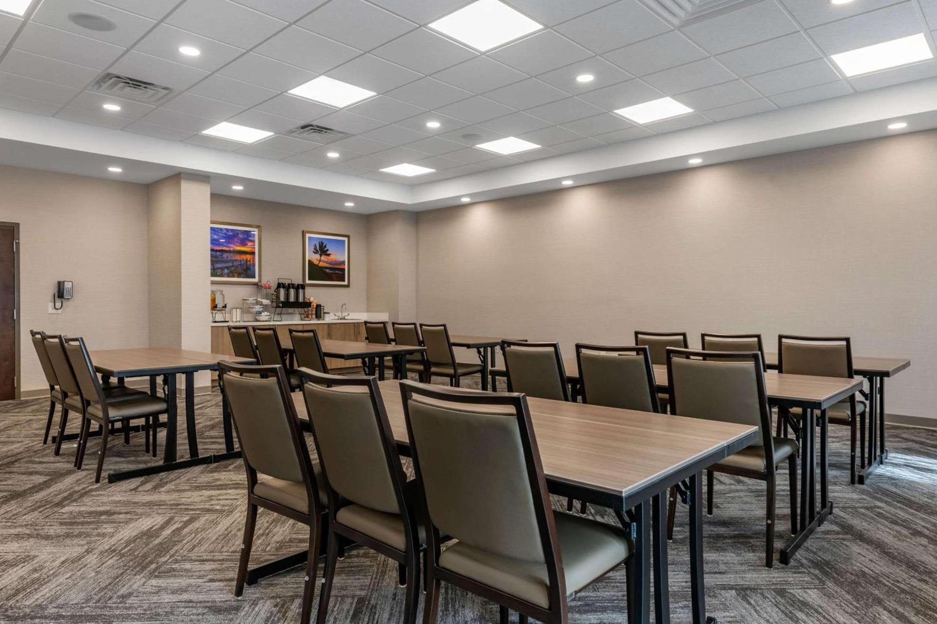 Comfort Suites Stuart-Hutchinson Island photo 15