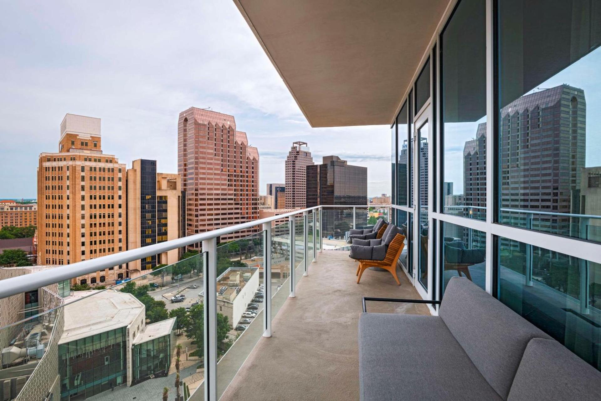 Thompson San Antonio - Riverwalk, by Hyatt photo 10