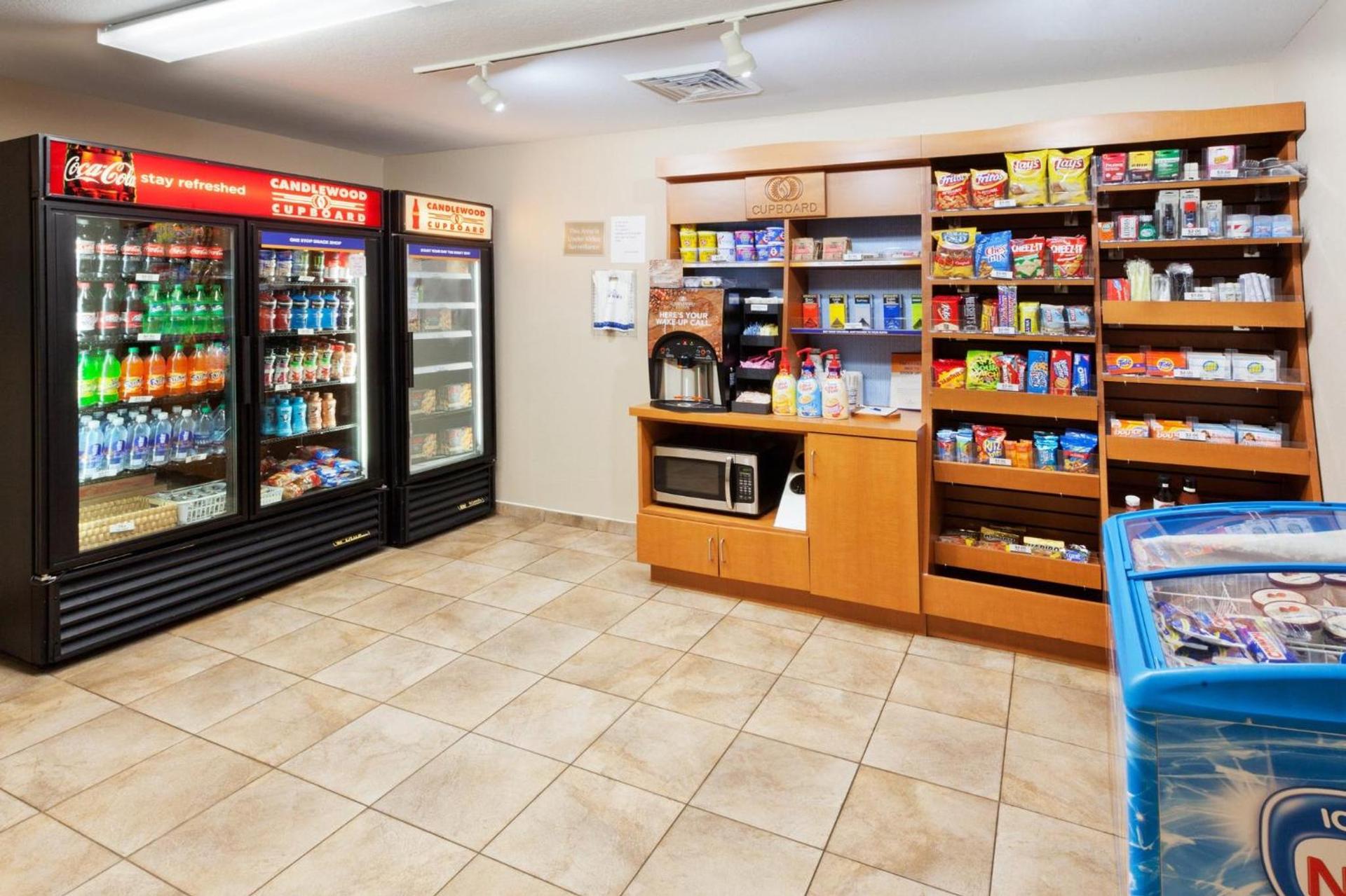 Candlewood Suites Eastchase Park by IHG photo 46